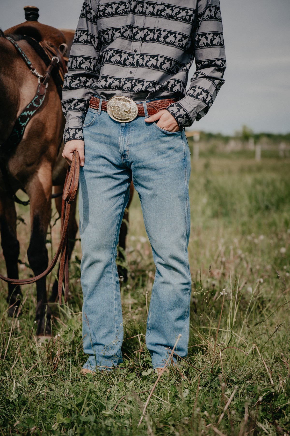 'Jasper' Light Wash Slim Bootcut Men's Wrangler Jean (29-40)