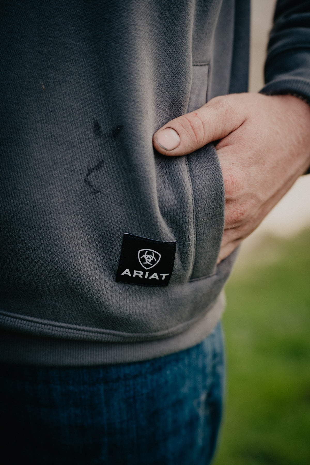 'Eclipse' Men's Charcoal Grey 1/4 Zip by Ariat