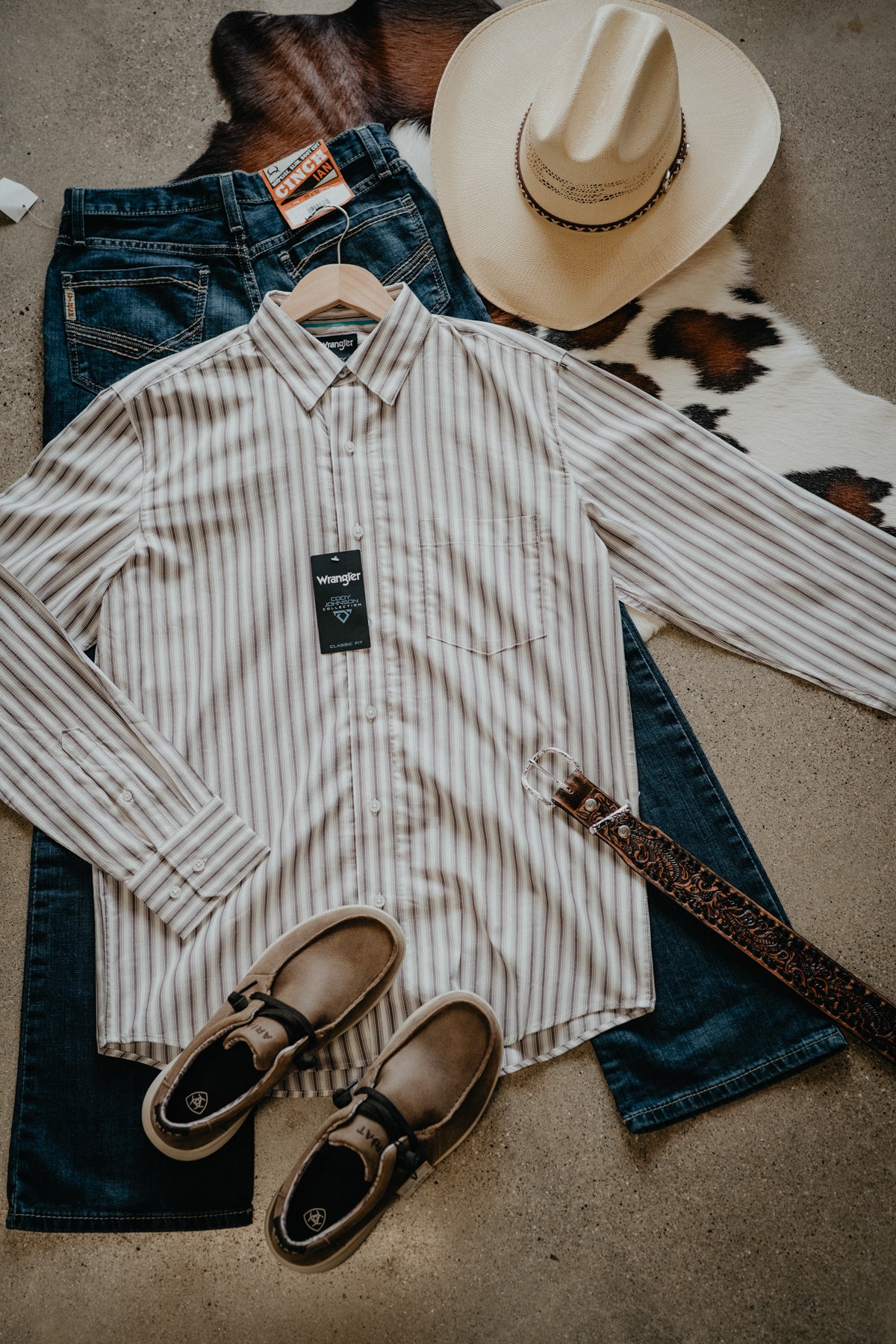 'Silver Spur' Mens White Button Down With Grey and Faint Red Pinstripe Detail by Wrangler X COJO (S-XXL)