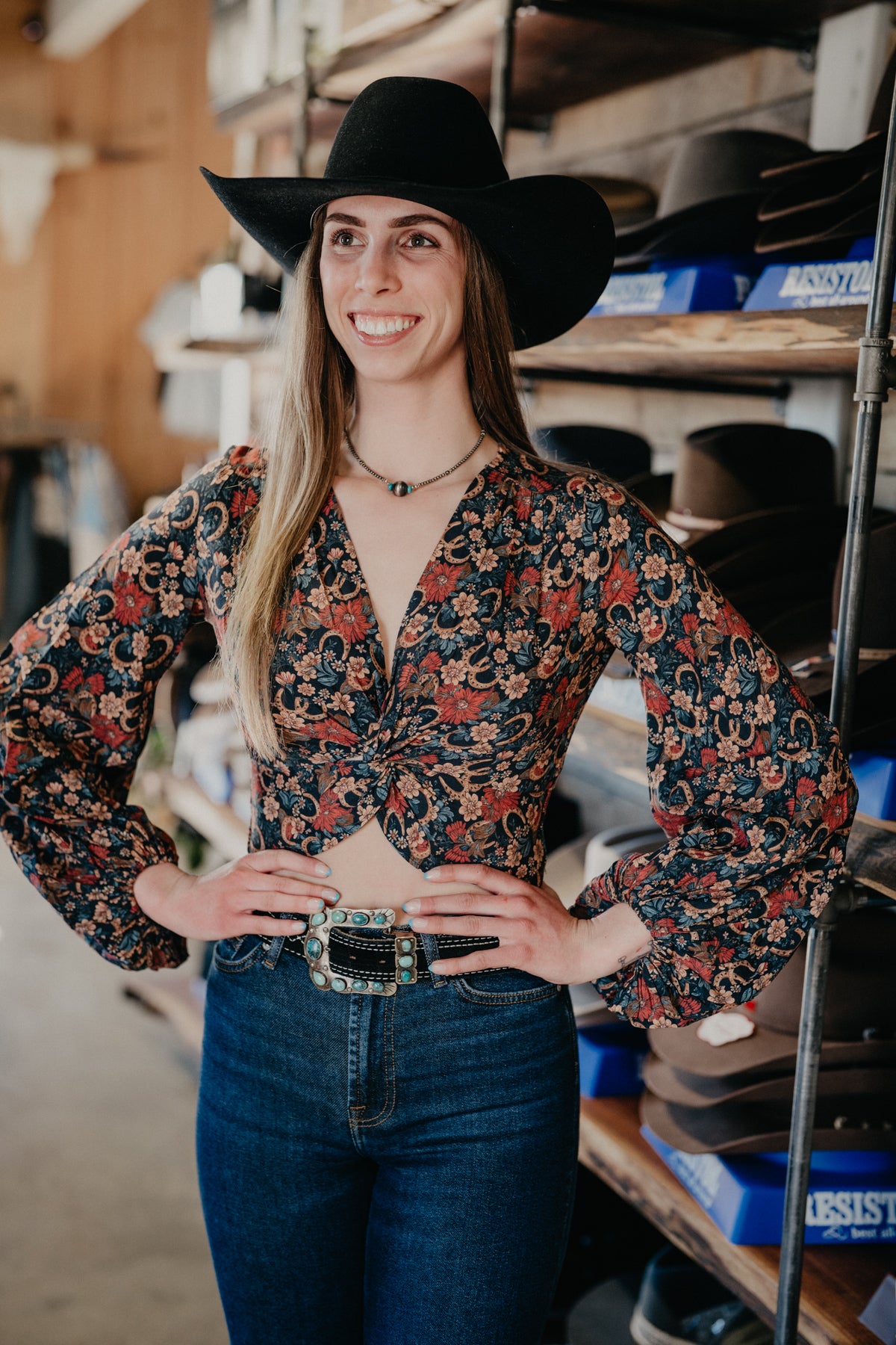 'Wrenley' Floral Horseshoe Front Twist Blouse (L-XXL)