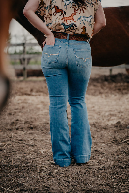 Lola Soho Mid Rise Trouser Jean by Kimes Ranch