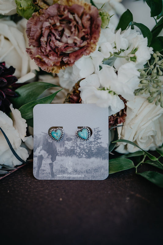 Kingman Turquoise Heart Stud with Textured Boarder