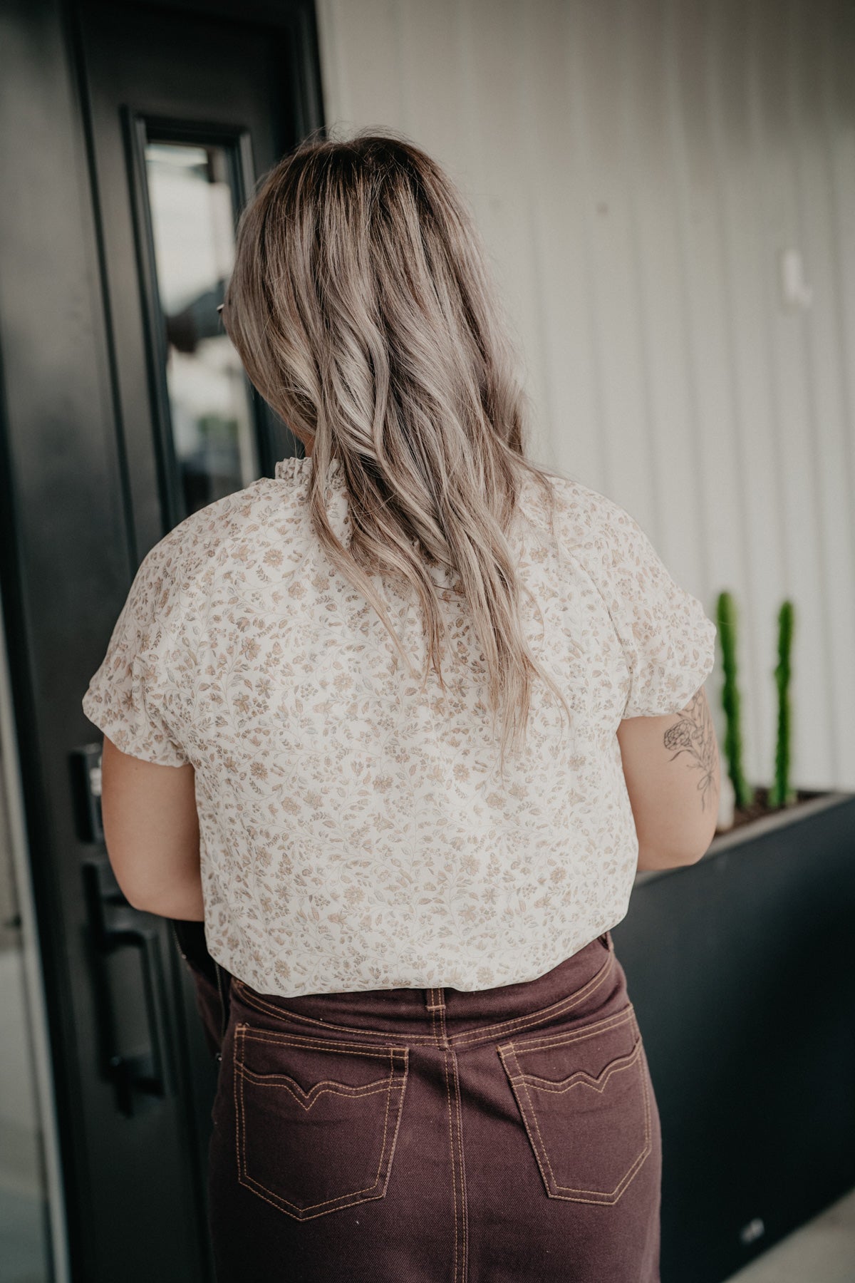 'Golden Mesa' Floral Ruffle Button Down Blouse