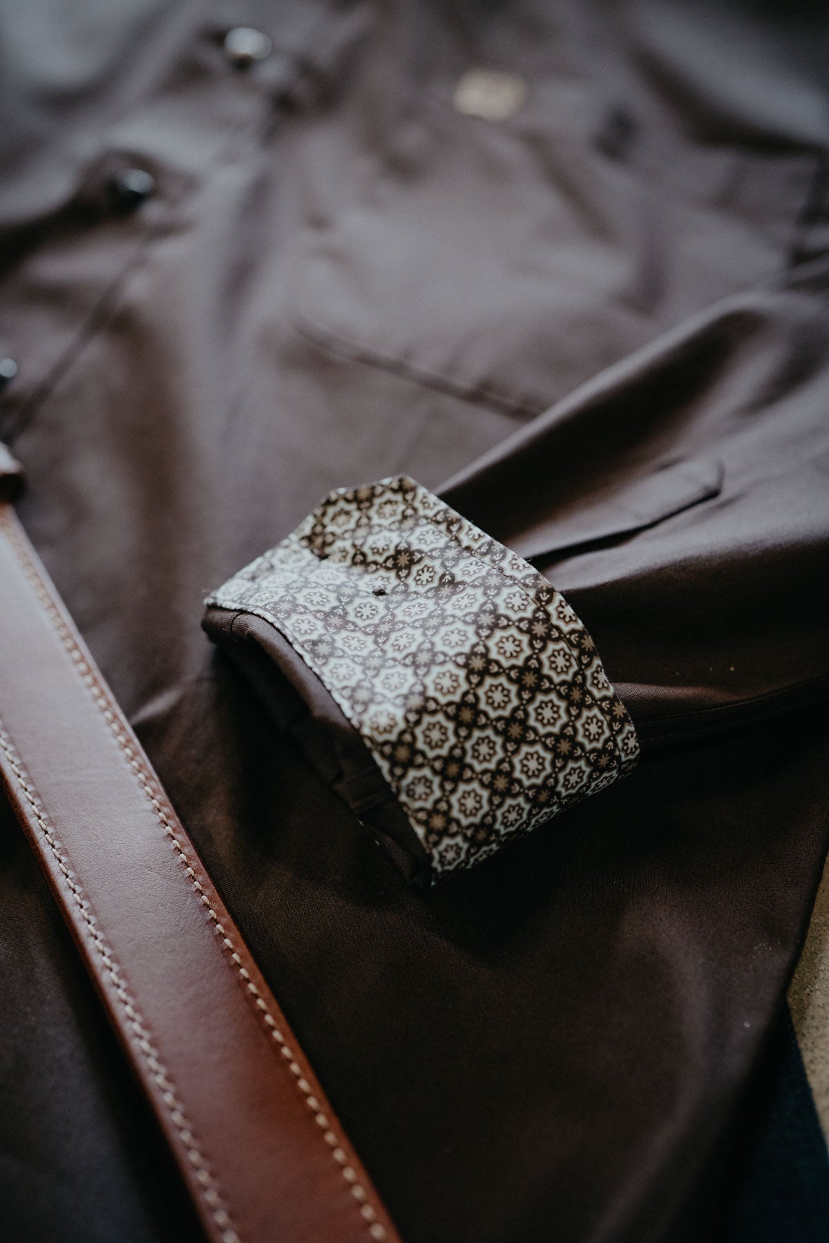 'Jesse' Men's Solid Brown Classic CINCH Button Down (S-XXL)