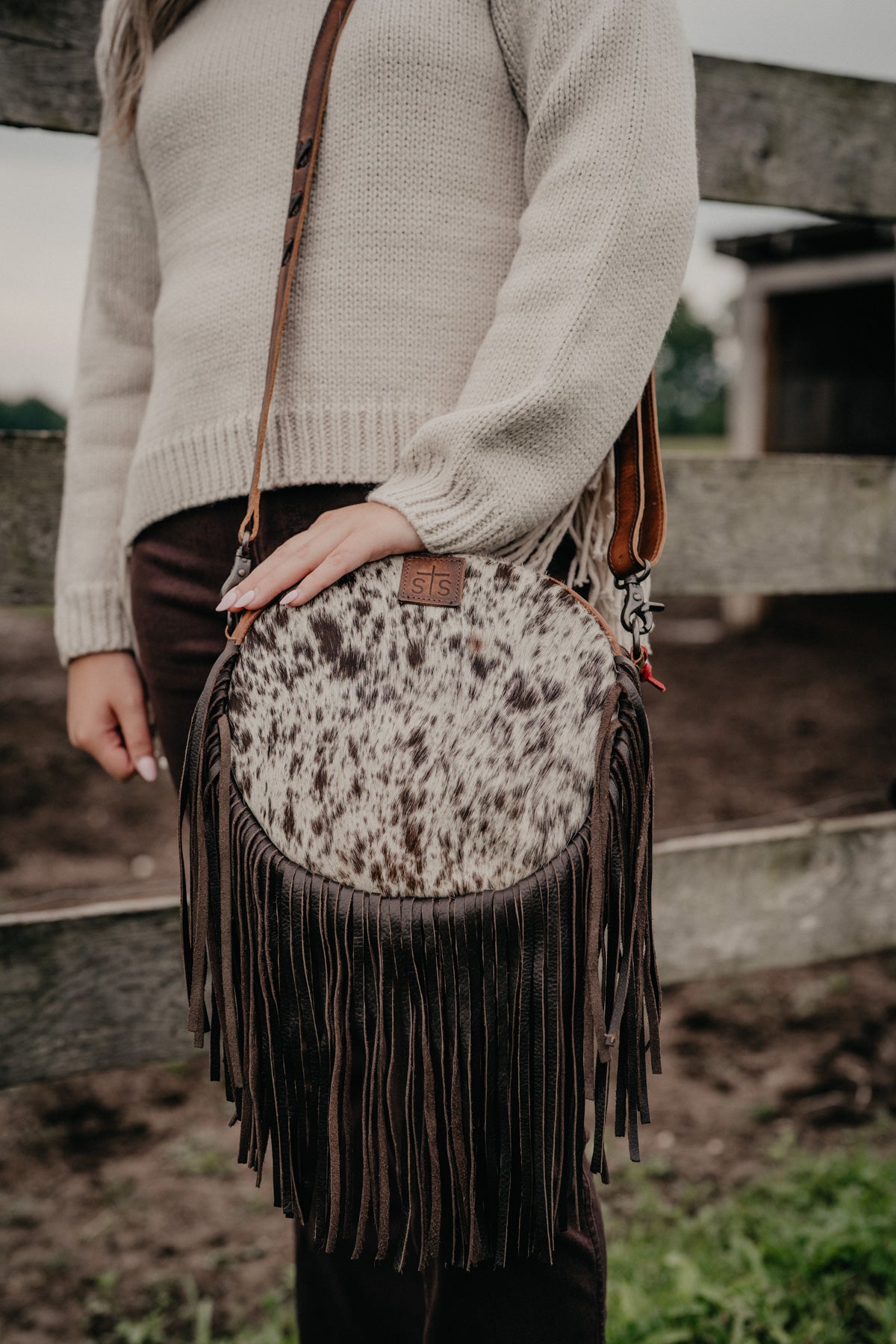 'Guadalupe' Cowhide Sage Circle Crossbody by STS Ranchwear