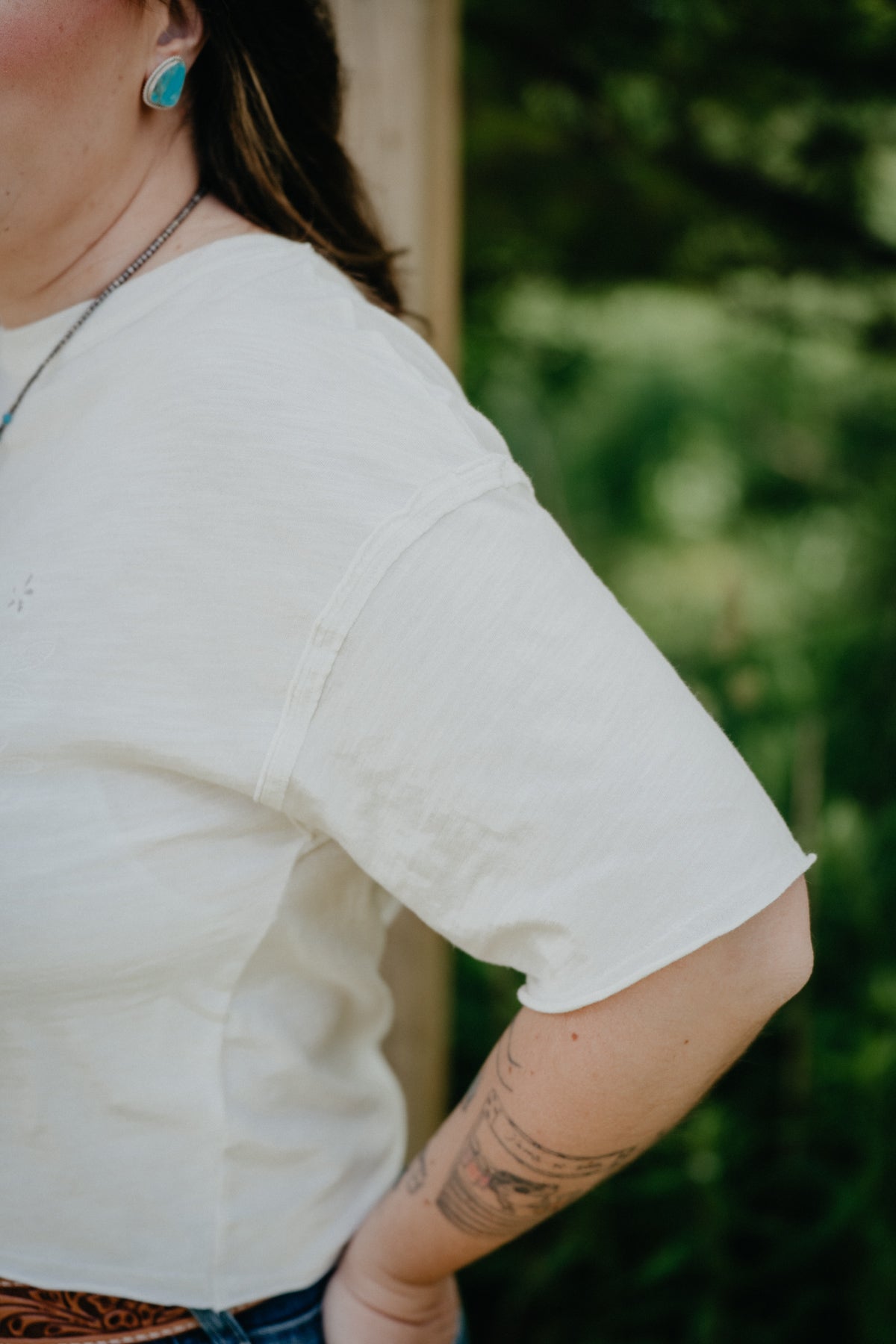 'Magnolia' White Floral Embroidered Mesh Inlay T-Shirt (S-L)