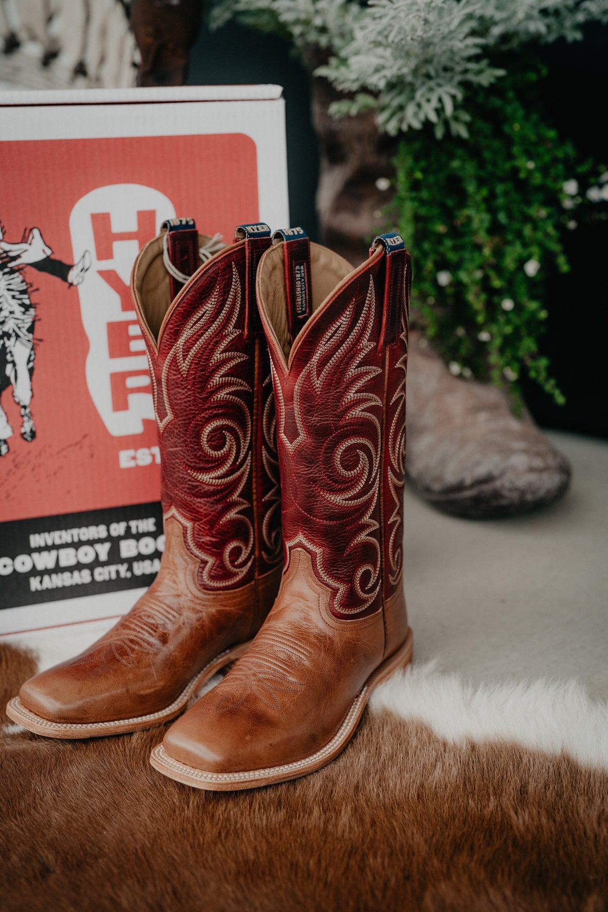 13" Salina Women's Tan Hyer Boots