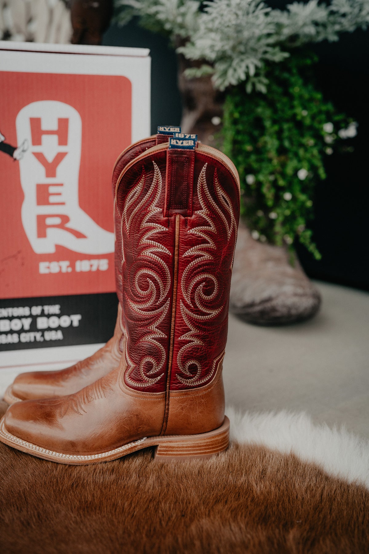 13" Salina Women's Tan Hyer Boots