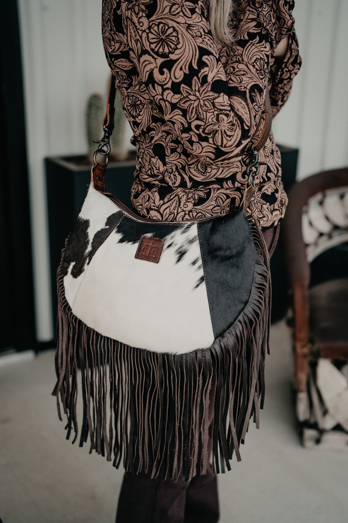 'Guadalupe' Cowhide Nelly Crossbody by STS Ranchwear
