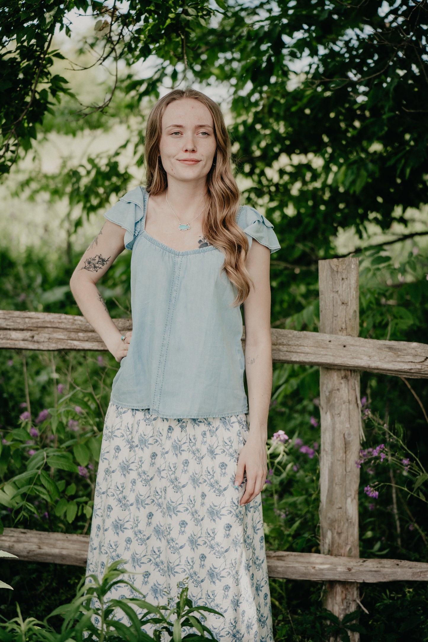 'Lynn' Woman's Ariat Sleeveless Flutter Top (XS-XXL)