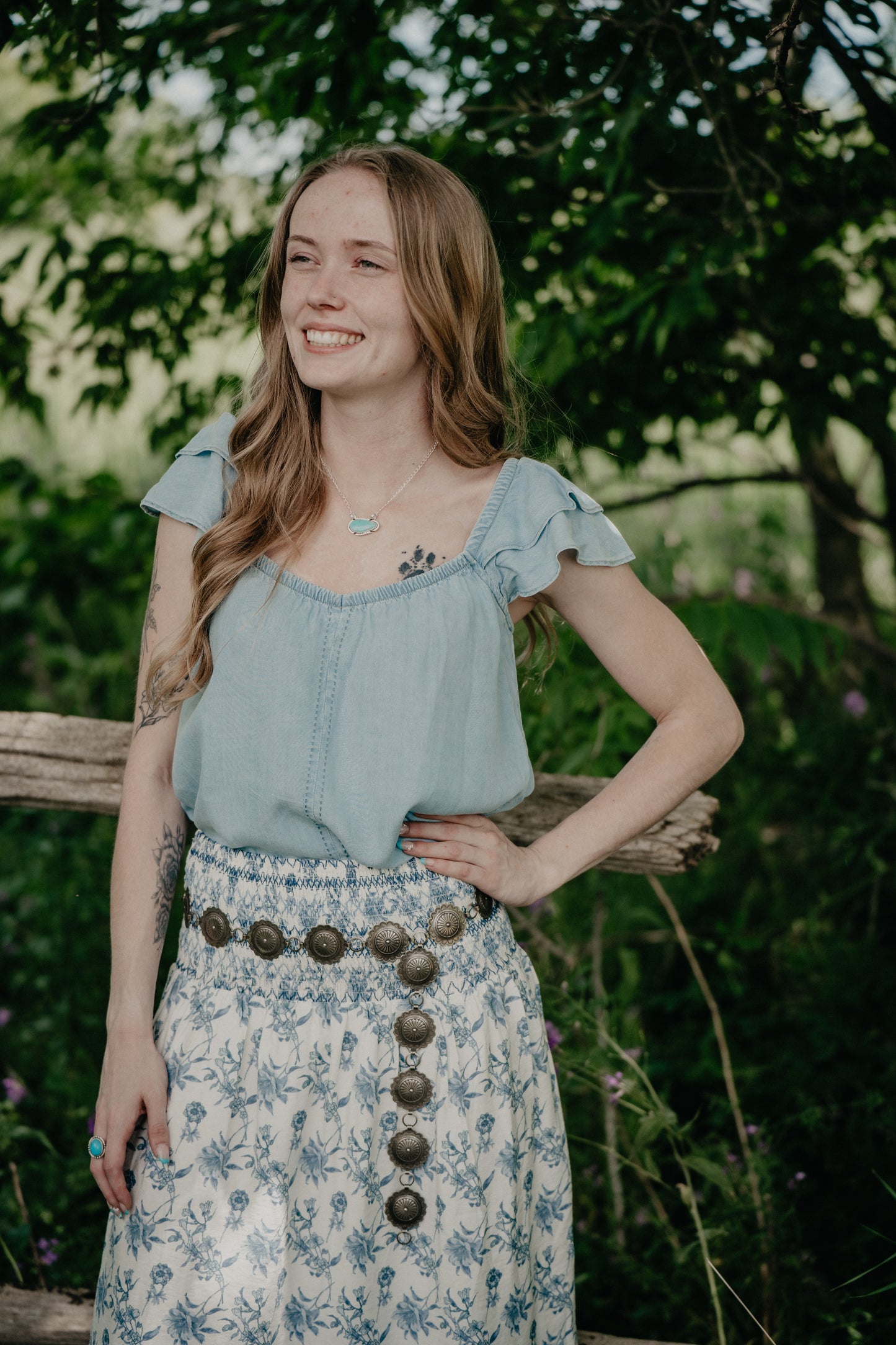 'Lynn' Woman's Ariat Sleeveless Flutter Top (XS-XXL)