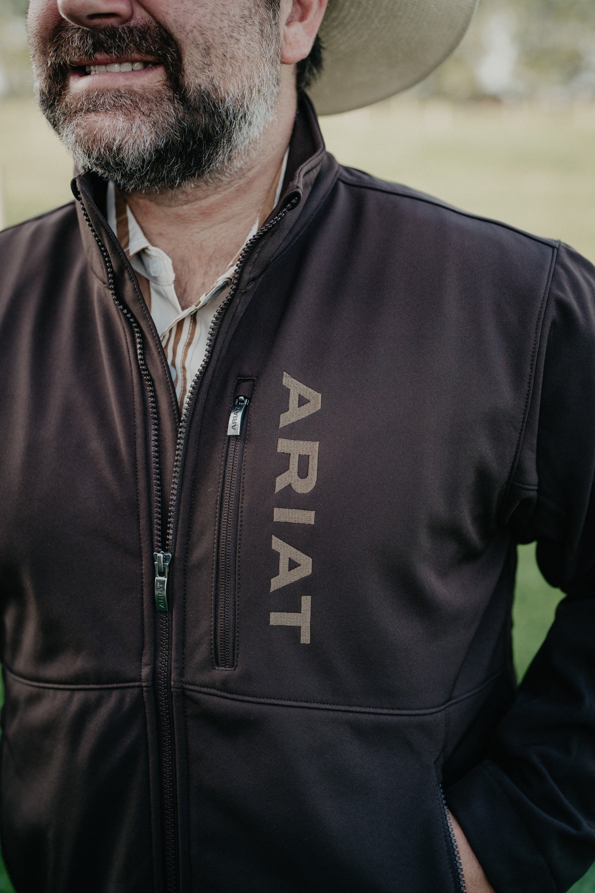 'Nolan' Men's Ariat Logo Chocolate Brown Softshell Jacket