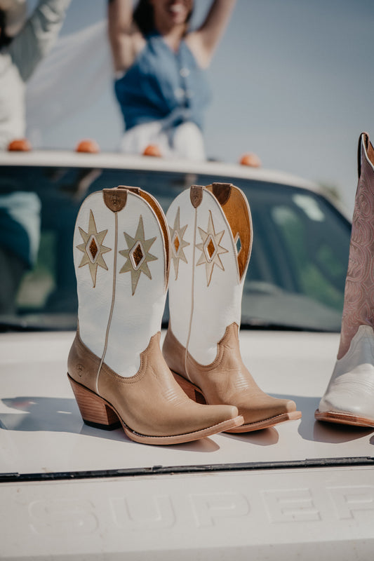 'Starlight' Ariat Women's Western Boot {Flaxen & Basic White}