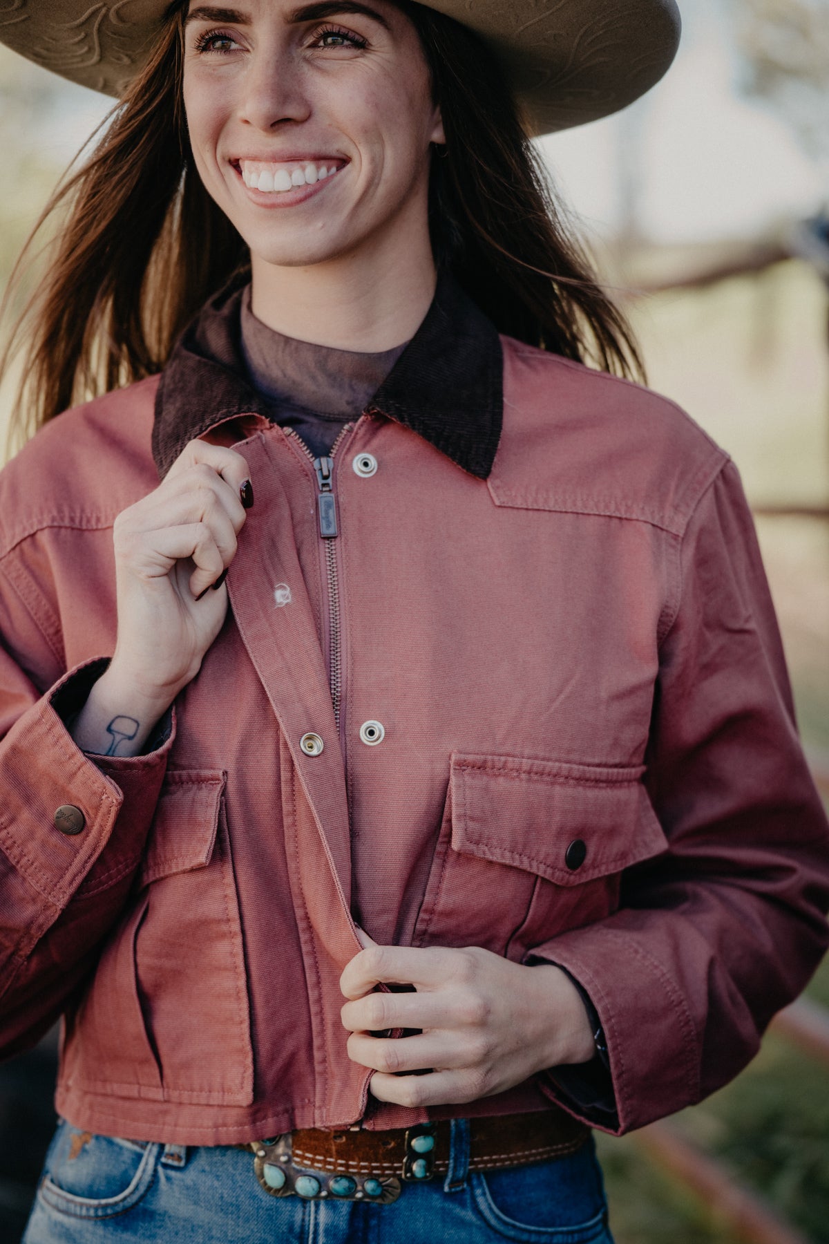 'Indigo Rose' Wrangler Women's Cropped Canvas Jacket