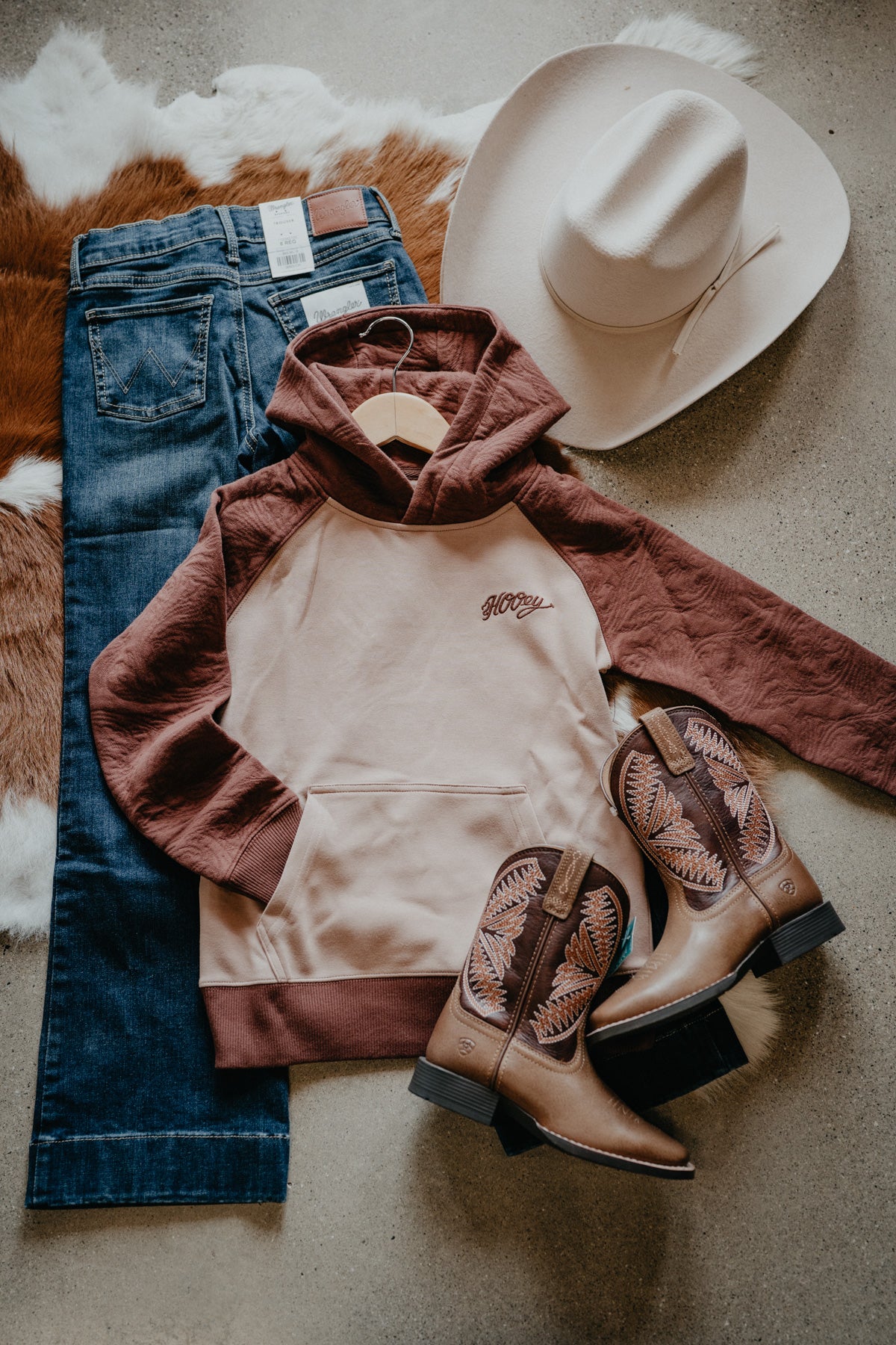 'Dolly Jr' Girls Tan Hoody with Brown Leather Pattern by Hooey