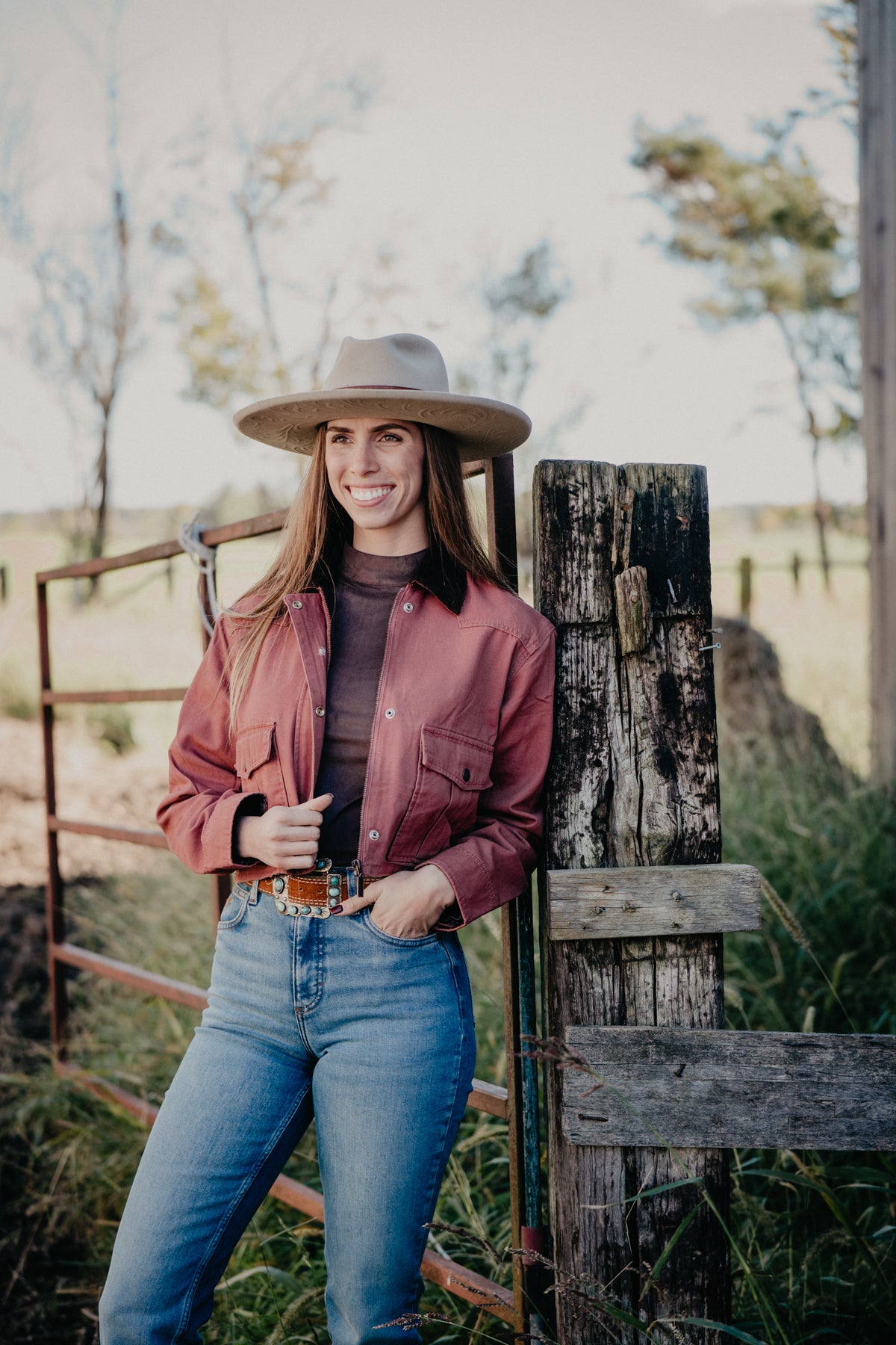 'Indigo Rose' Wrangler Women's Cropped Canvas Jacket
