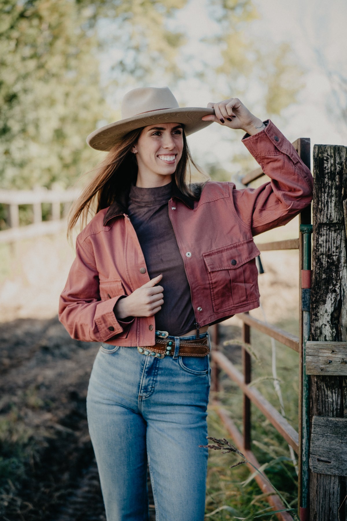 'Indigo Rose' Wrangler Women's Cropped Canvas Jacket