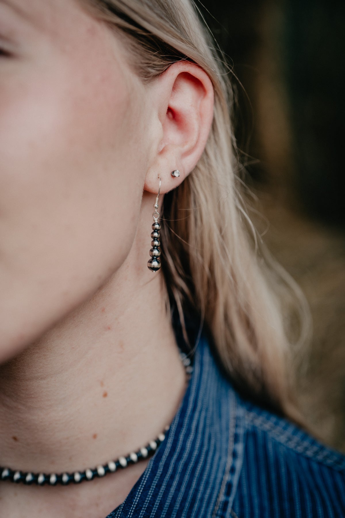 Graduated Navajo Pearl Dangle Hook Earrings