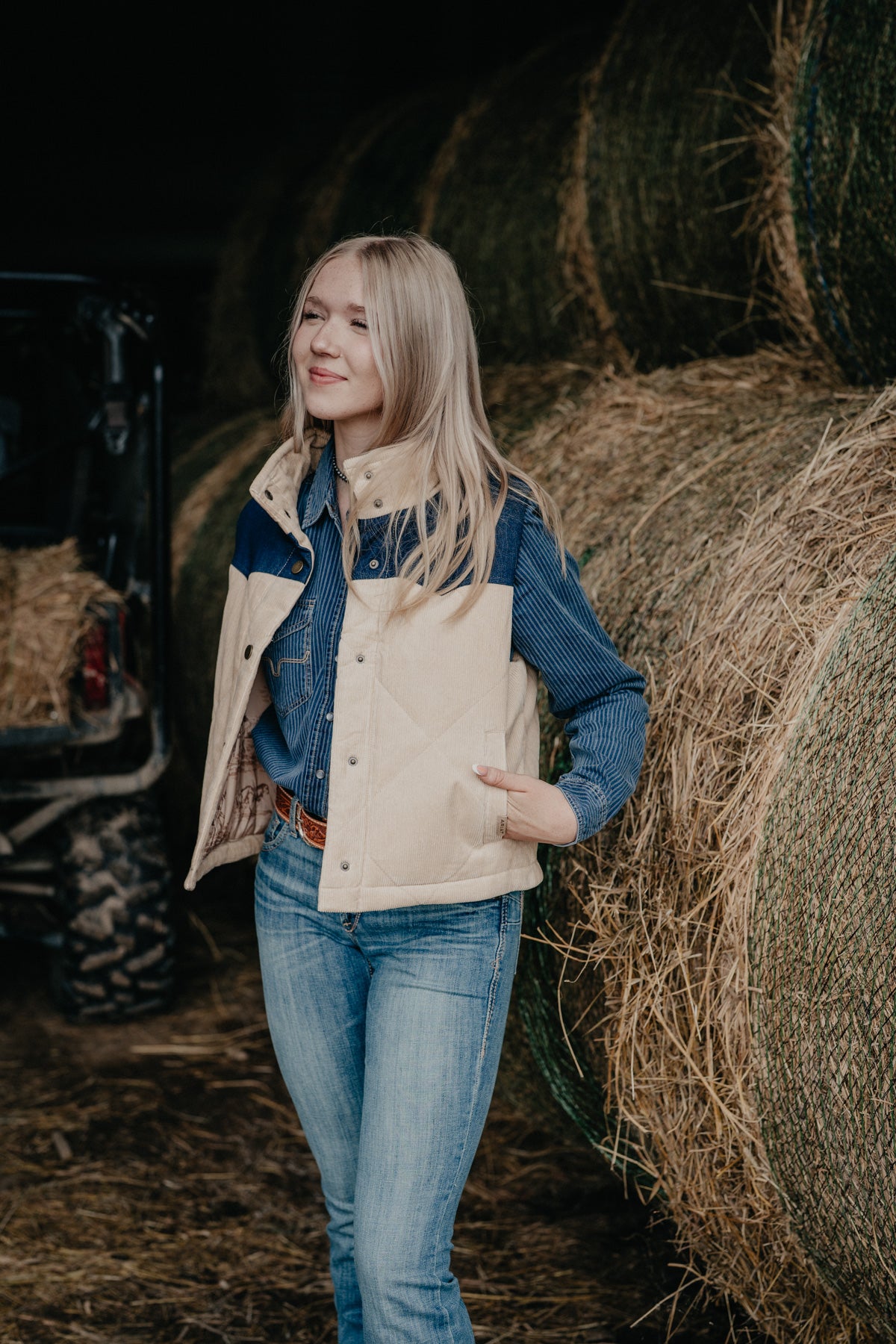 'Bailey' Women's Ariat Vest in Irish Cream