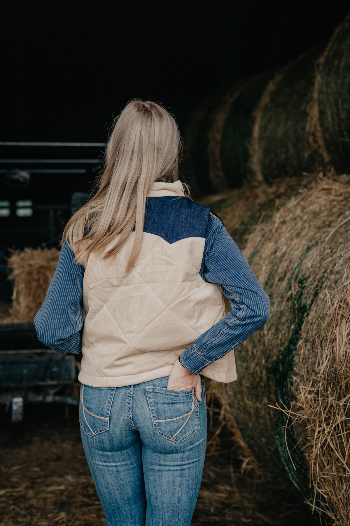 'Bailey' Women's Ariat Vest in Irish Cream