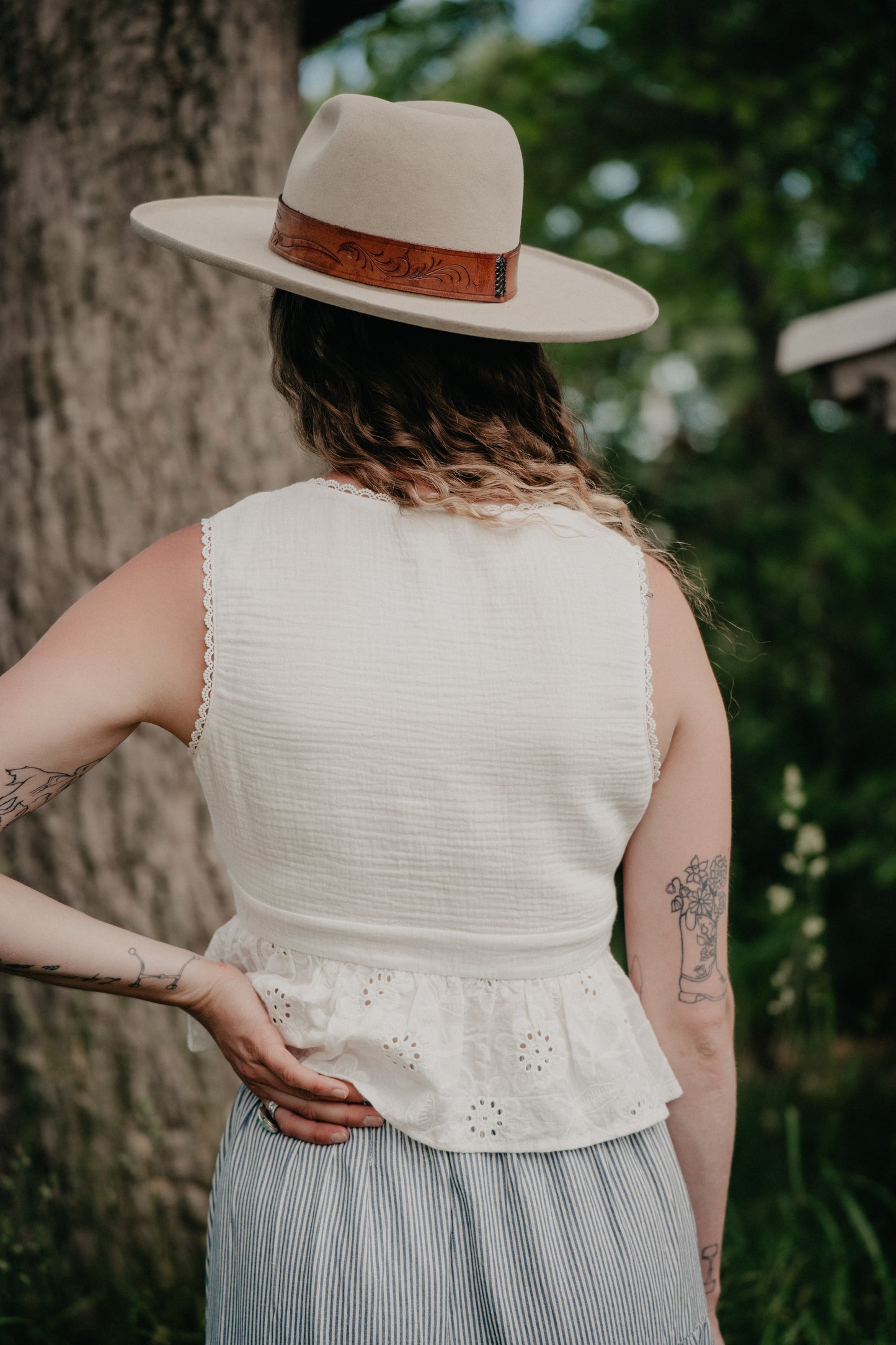 'Sweet Pea' Sleeveless Gauze Eyelet Lace Front Tie Top (S-L)