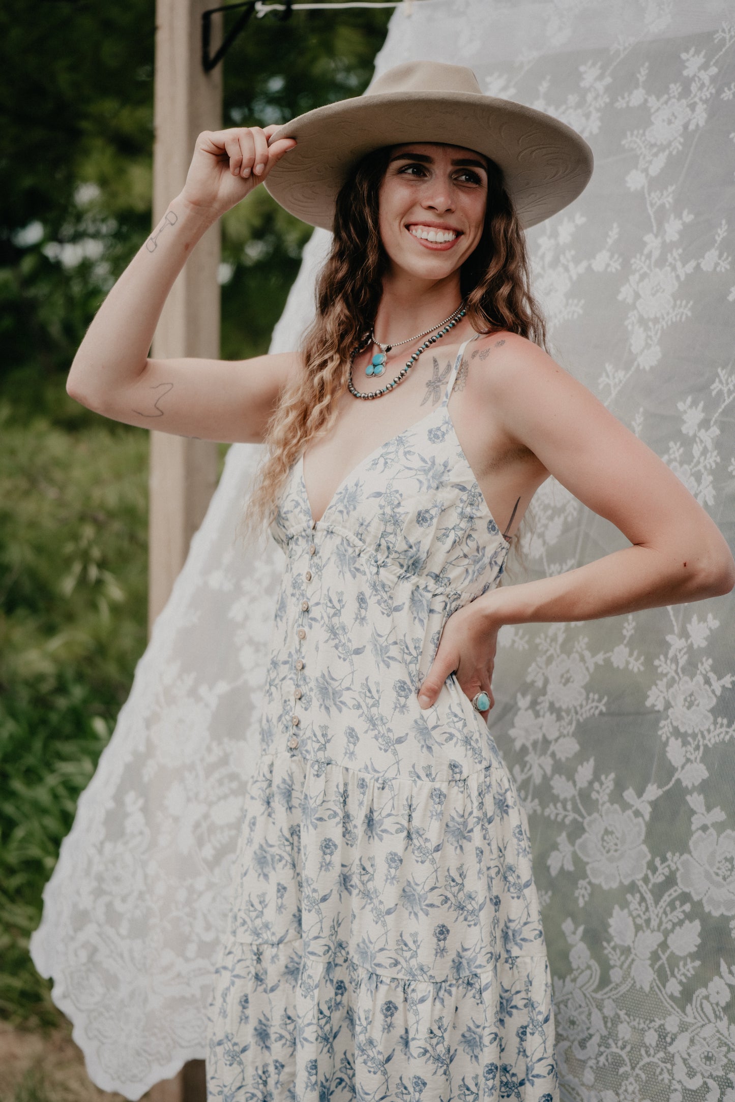 'Posie' V-neck Sleeveless Maxi Dress (S-L)