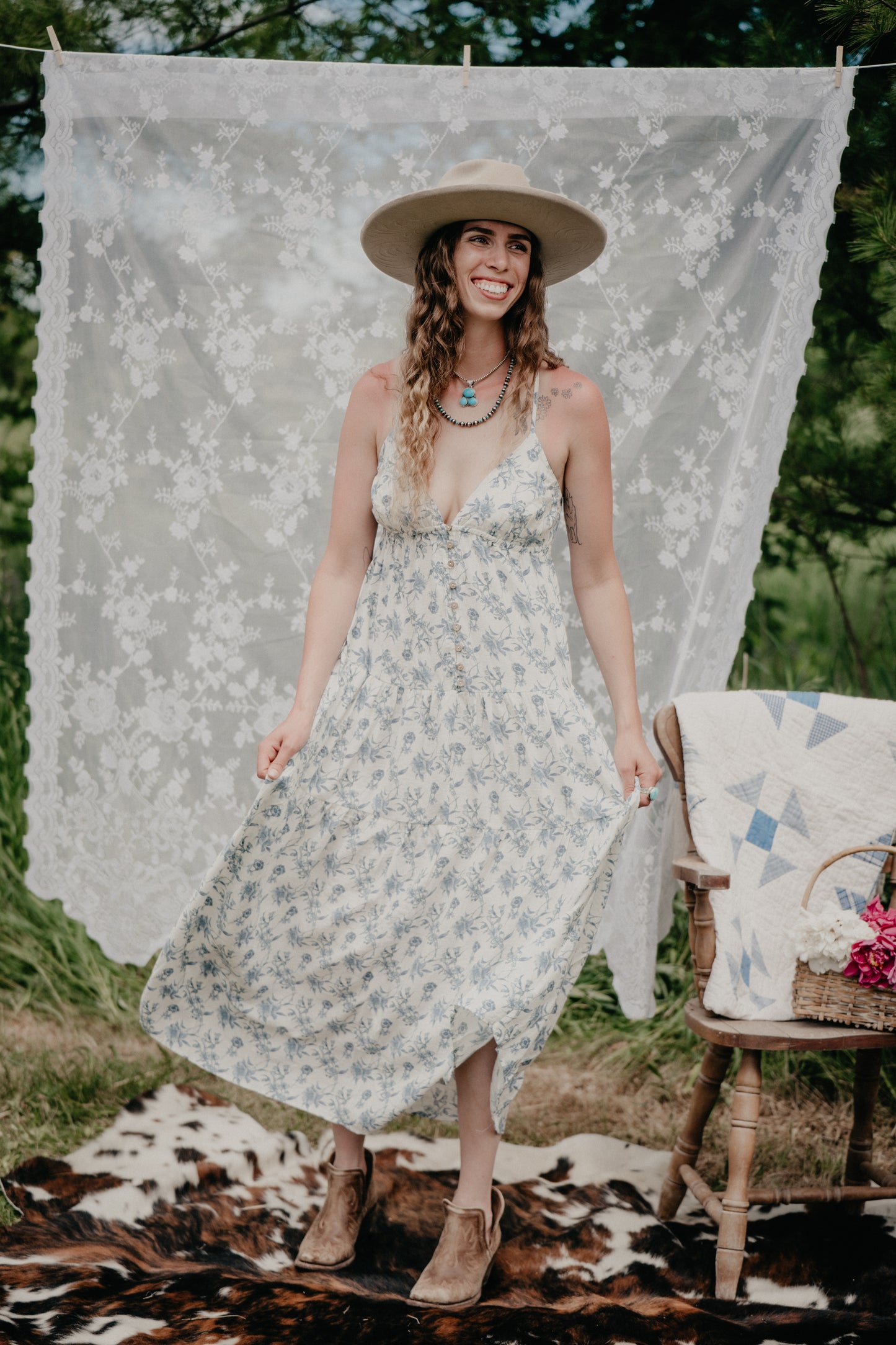 'Posie' V-neck Sleeveless Maxi Dress (S-L)