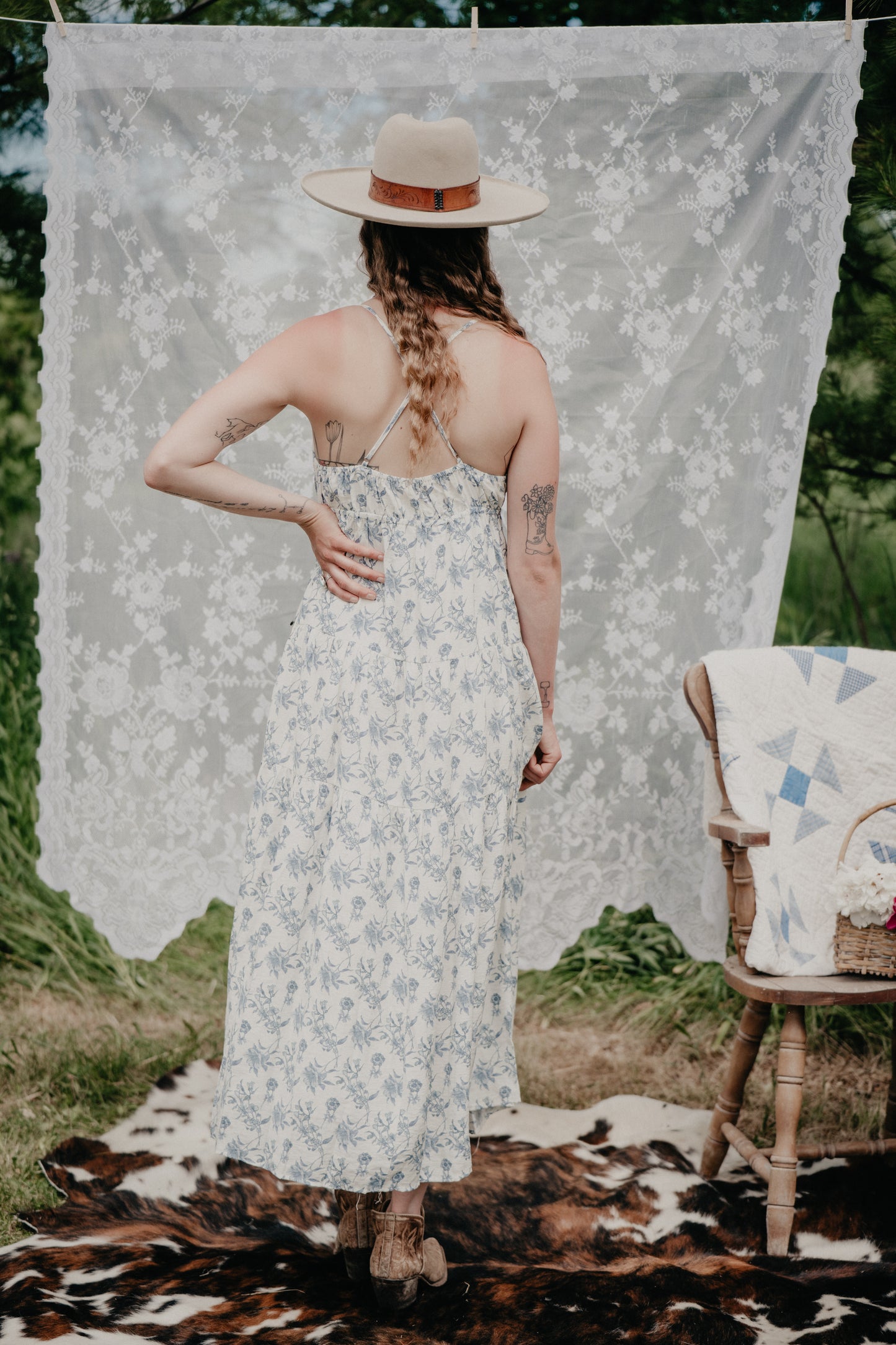 'Posie' V-neck Sleeveless Maxi Dress (S-L)