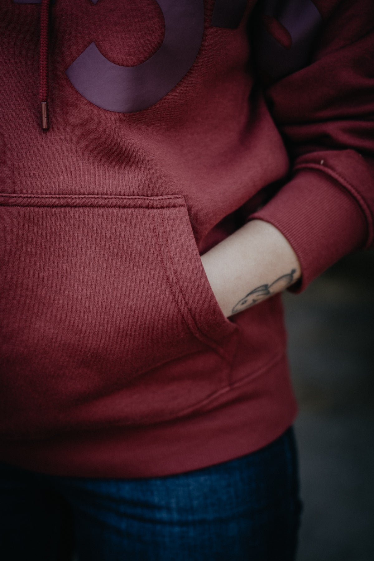 'Bianca' Women's Burgundy Wrangler Logo Hoodie
