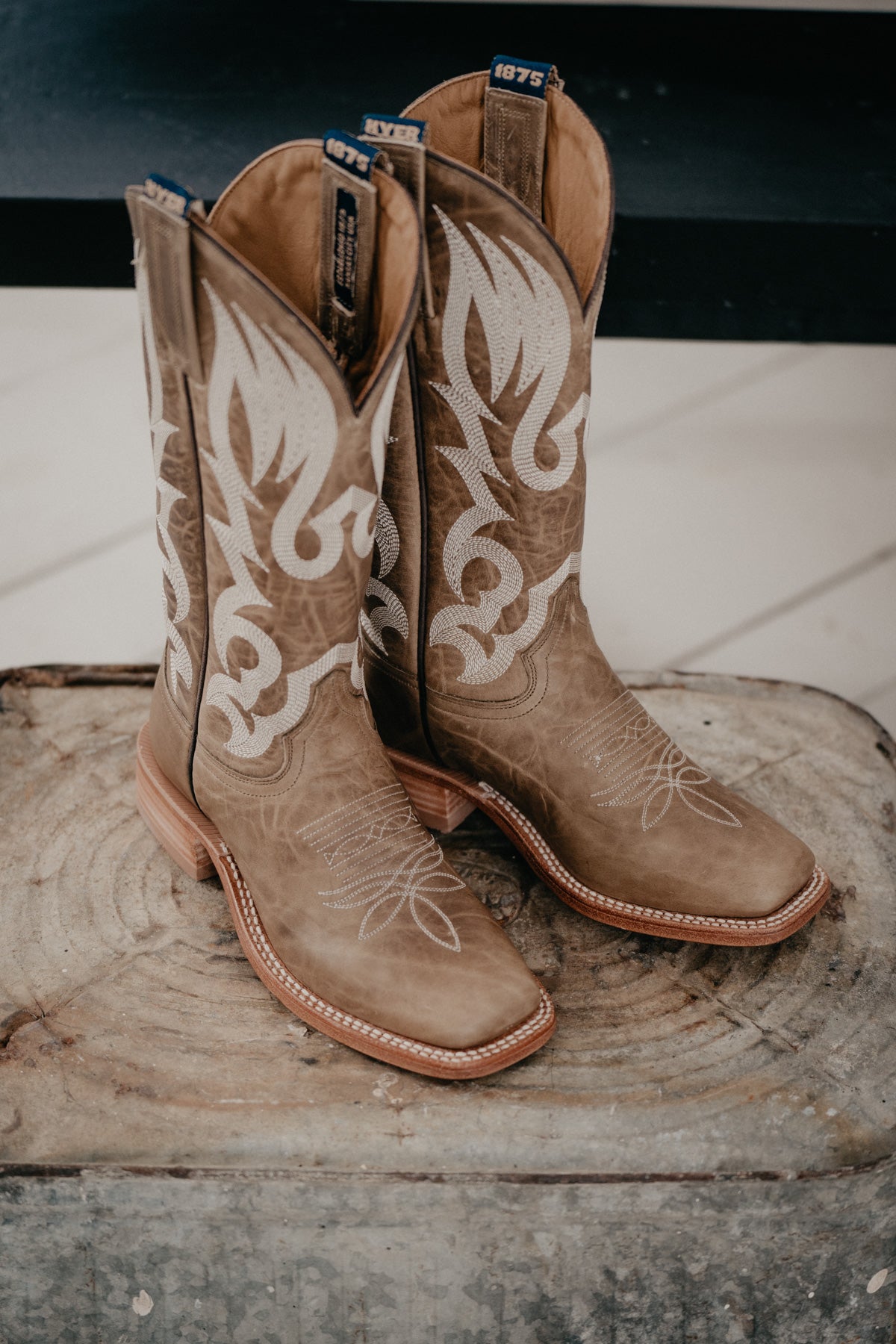 13" 'Augusta' Tan Hyer Women's Cowboy Boots (Sizes 6-11/ B & C Widths)