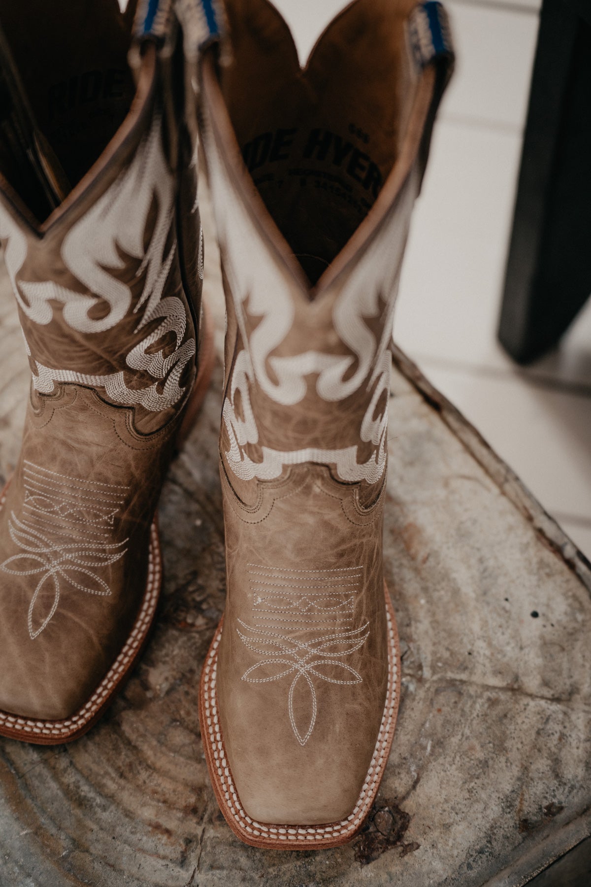 13" 'Augusta' Tan Hyer Women's Cowboy Boots (Sizes 6-11/ B & C Widths)