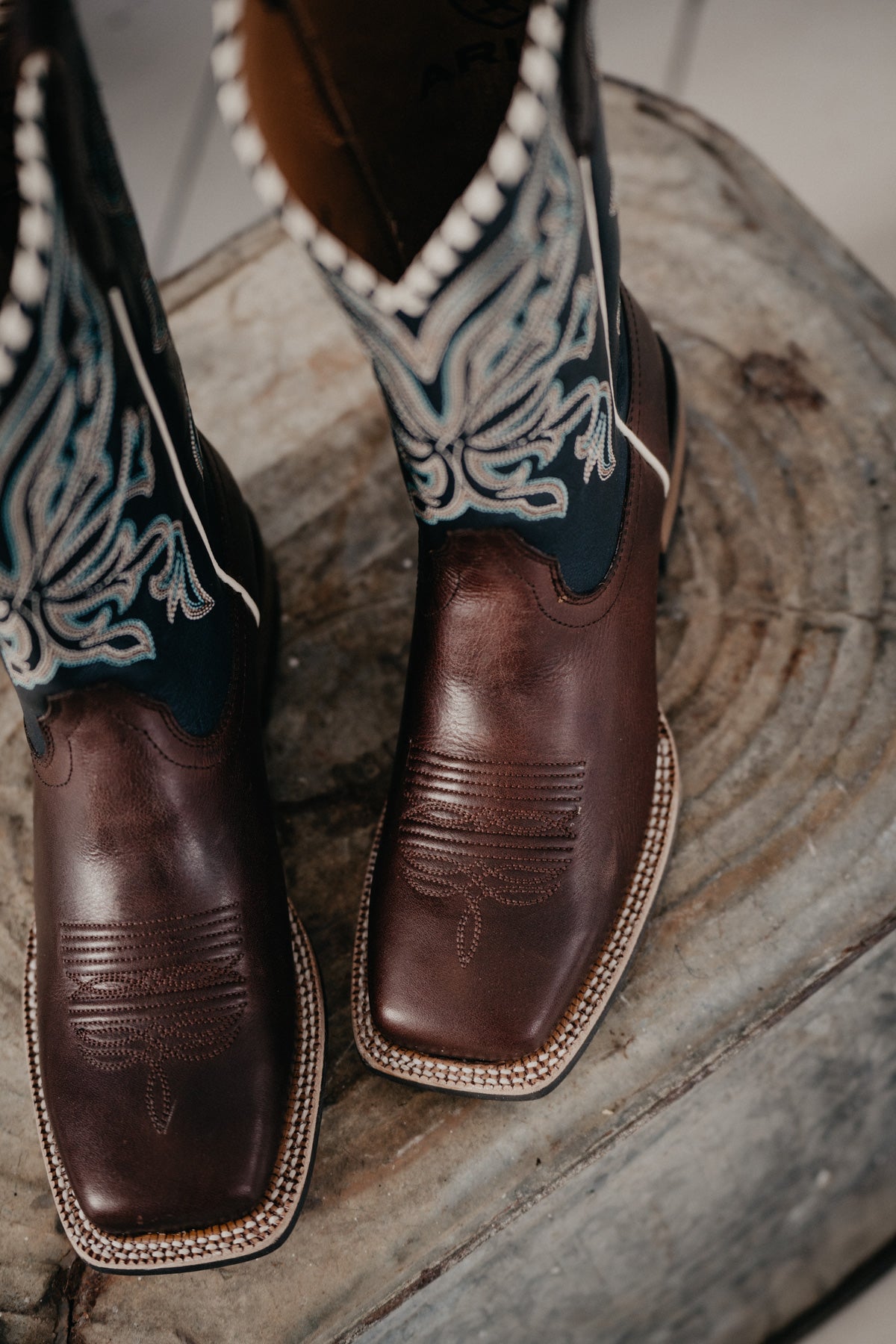 'Showdown' Women's Ariat Espresso Textured Boot (Sizes 6.5, 8.5 & 11)