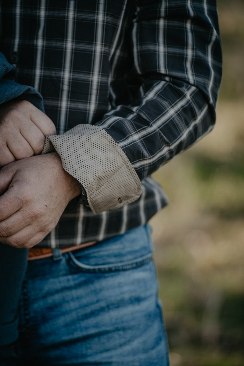 'Jones' Men's Brown Plaid Button Down Wrangler George Strait (S-XXL)