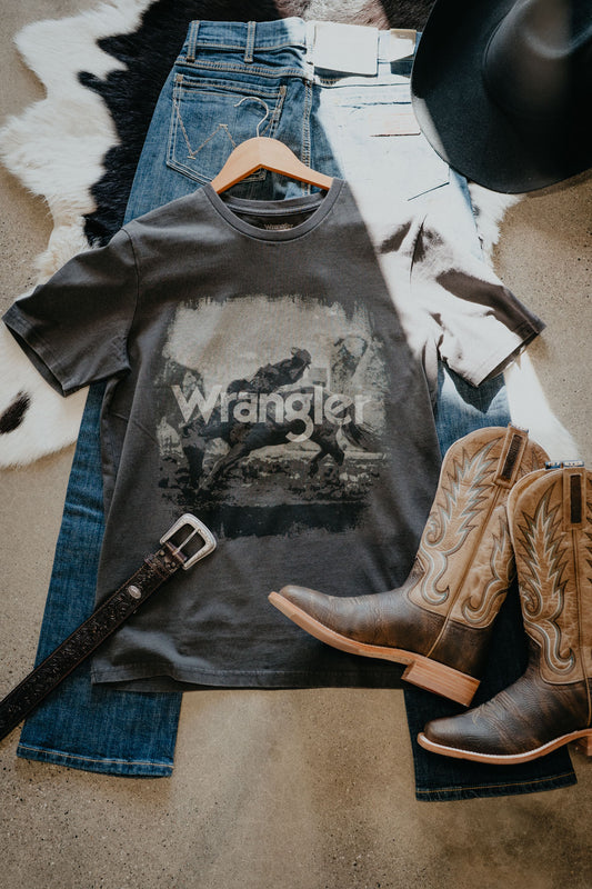 'Phantom Bronc Horse' Wrangler Men's Charcoal Graphic T (S-XXL)