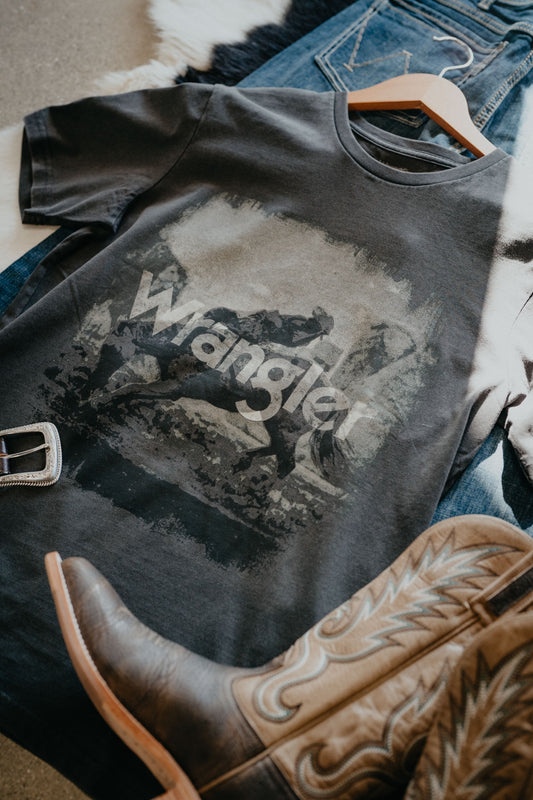 'Phantom Bronc Horse' Wrangler Men's Charcoal Graphic T (S-XXL)