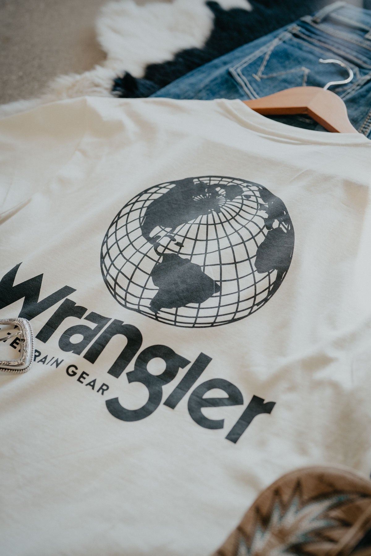 'Adventure Equipment' Wrangler Men's Graphic T-Shirt (S-XXL)