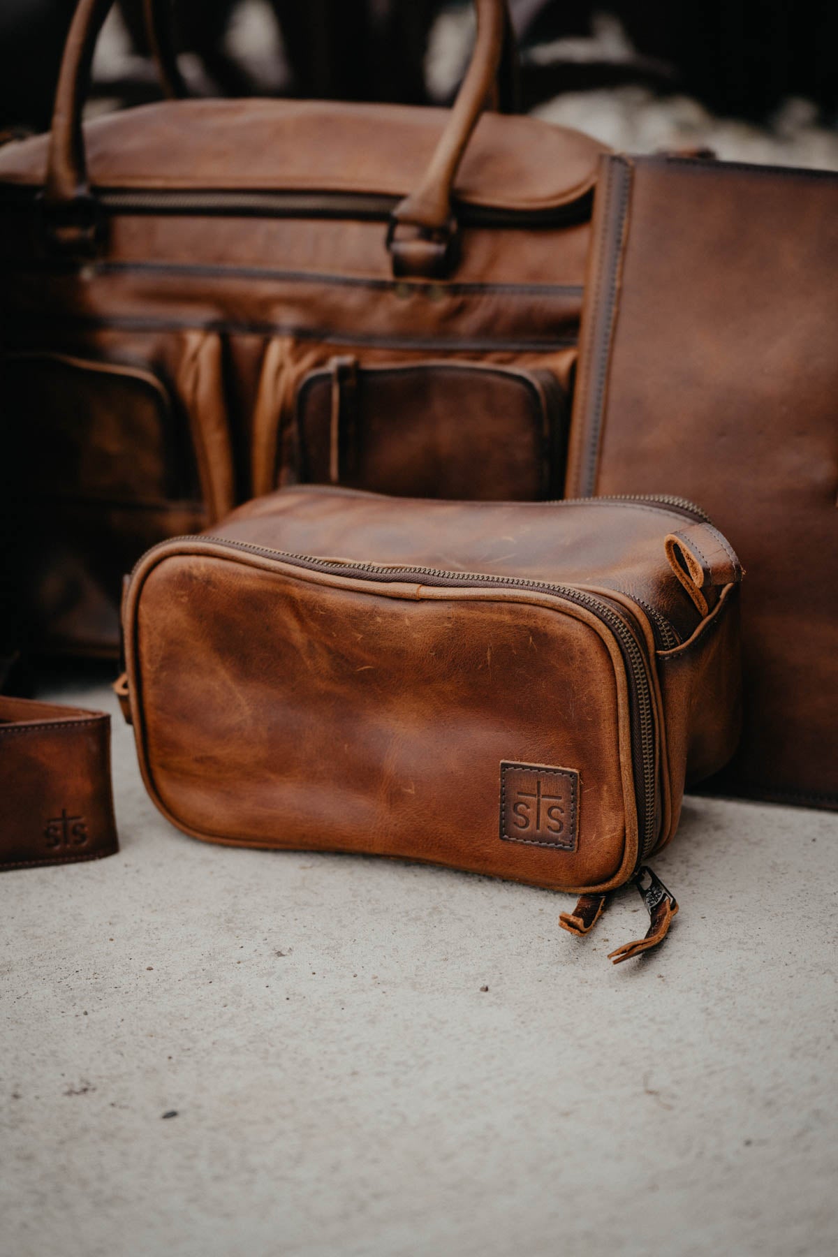 'Tuscan' Leather Shave Kit by STS Ranchwear