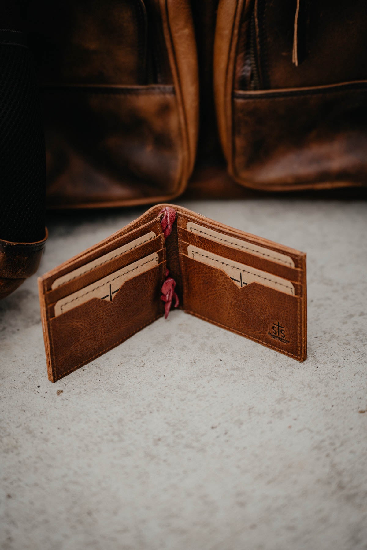 'Tuscan' Men's Leather Bifold II Wallet by STS Ranchwear - STS61488