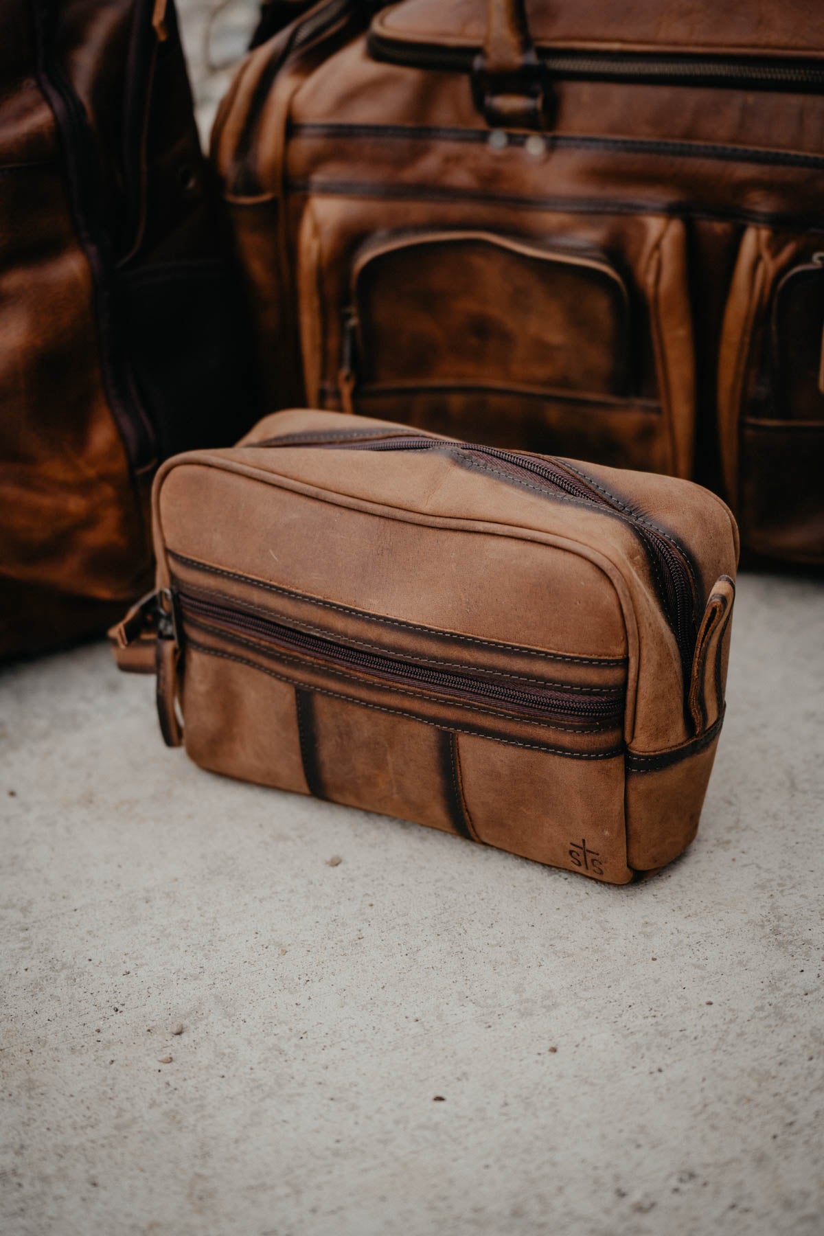 Leather Shave Kit by STS Ranchwear