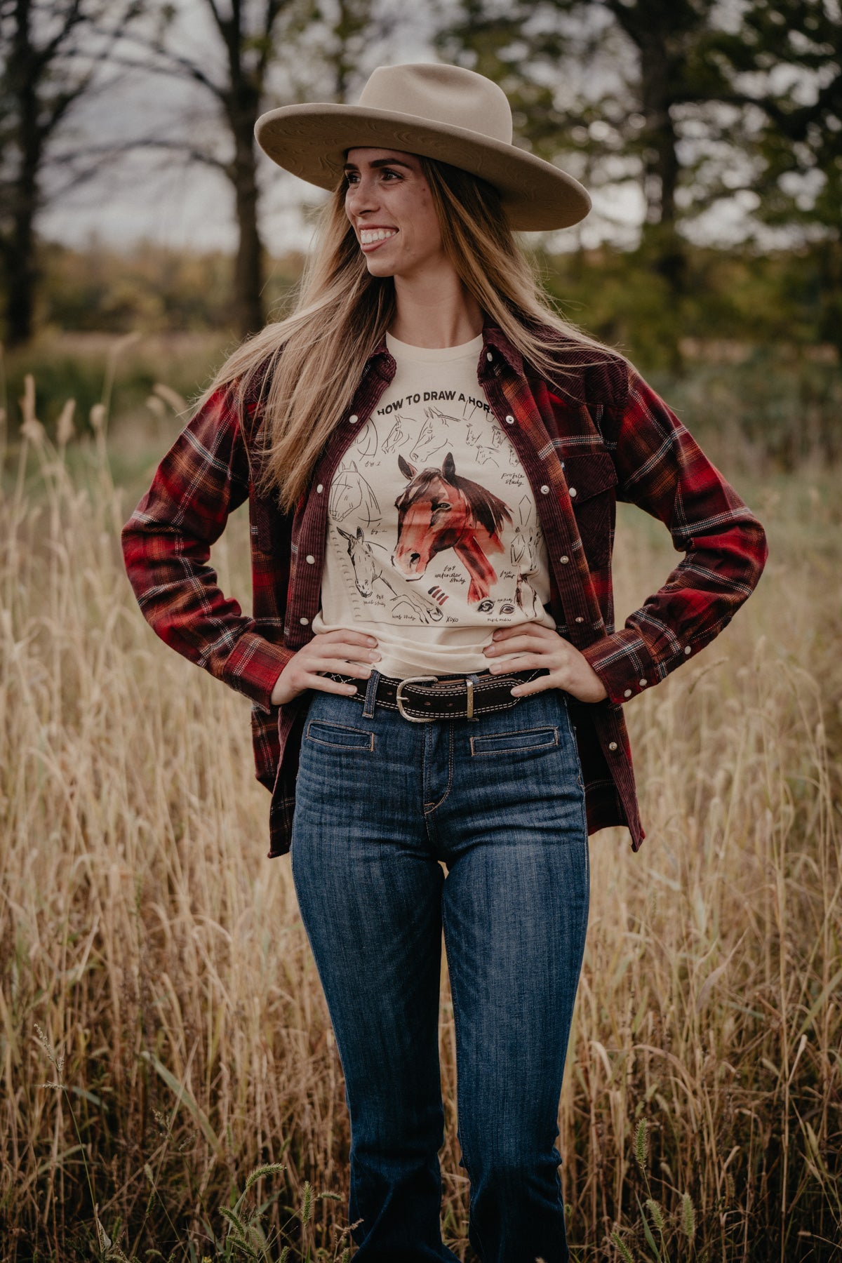 How to Draw a Horse Vintage White Graphic T (L & XXL ONLY)