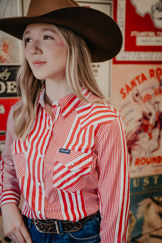'Janessa' Wrangler Women's Red/White Striped Pearl Snap (S-XL)
