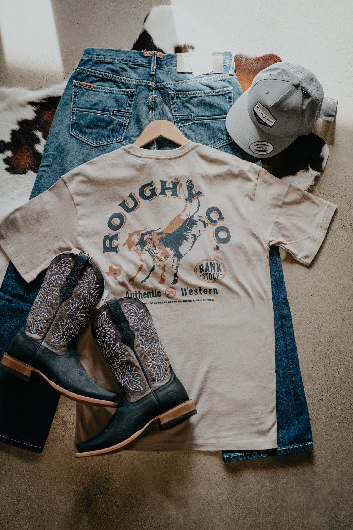 'Roughy Co' Men's Tan Crew Neck T-Shirt