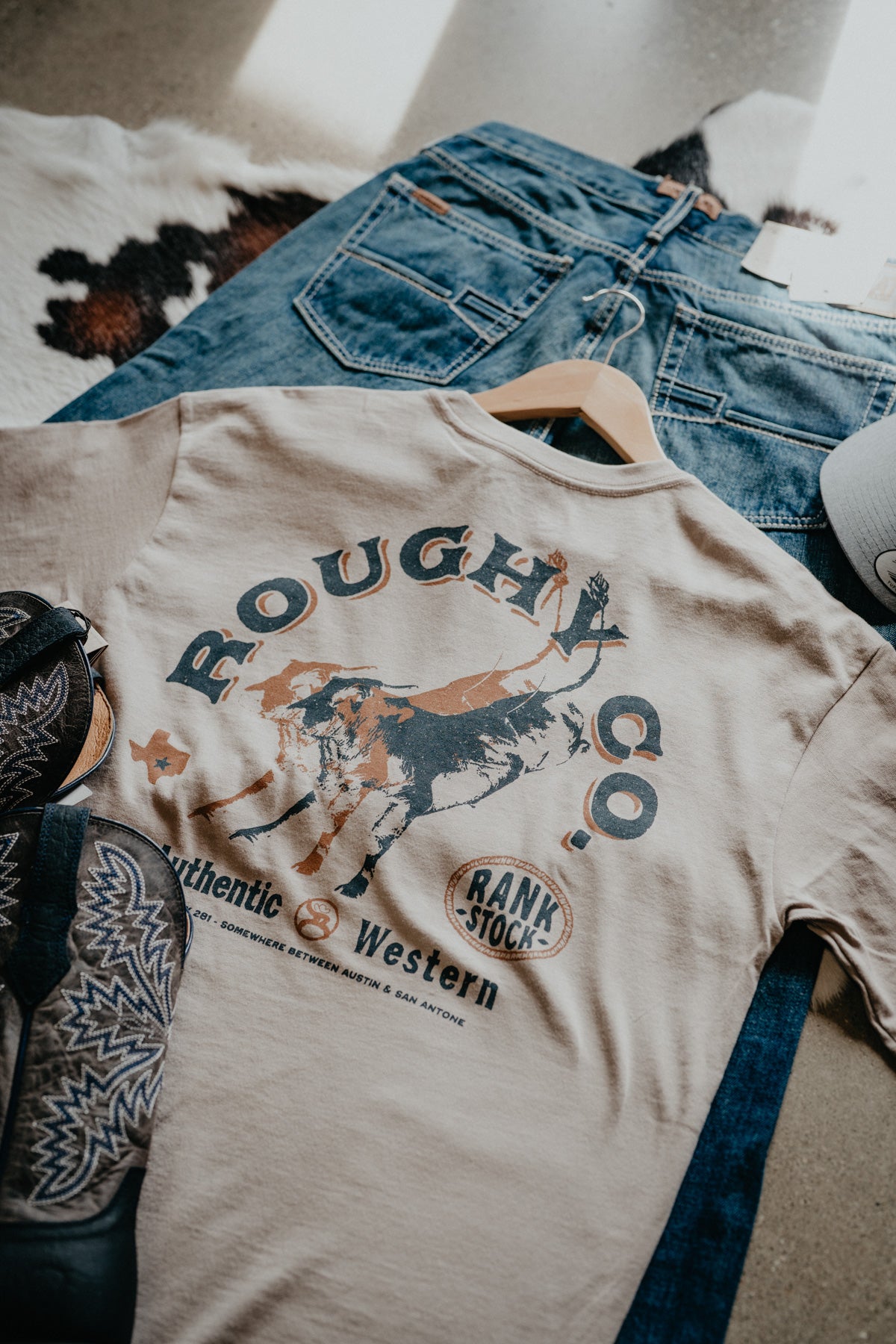 'Roughy Co' Men's Tan Crew Neck T-Shirt