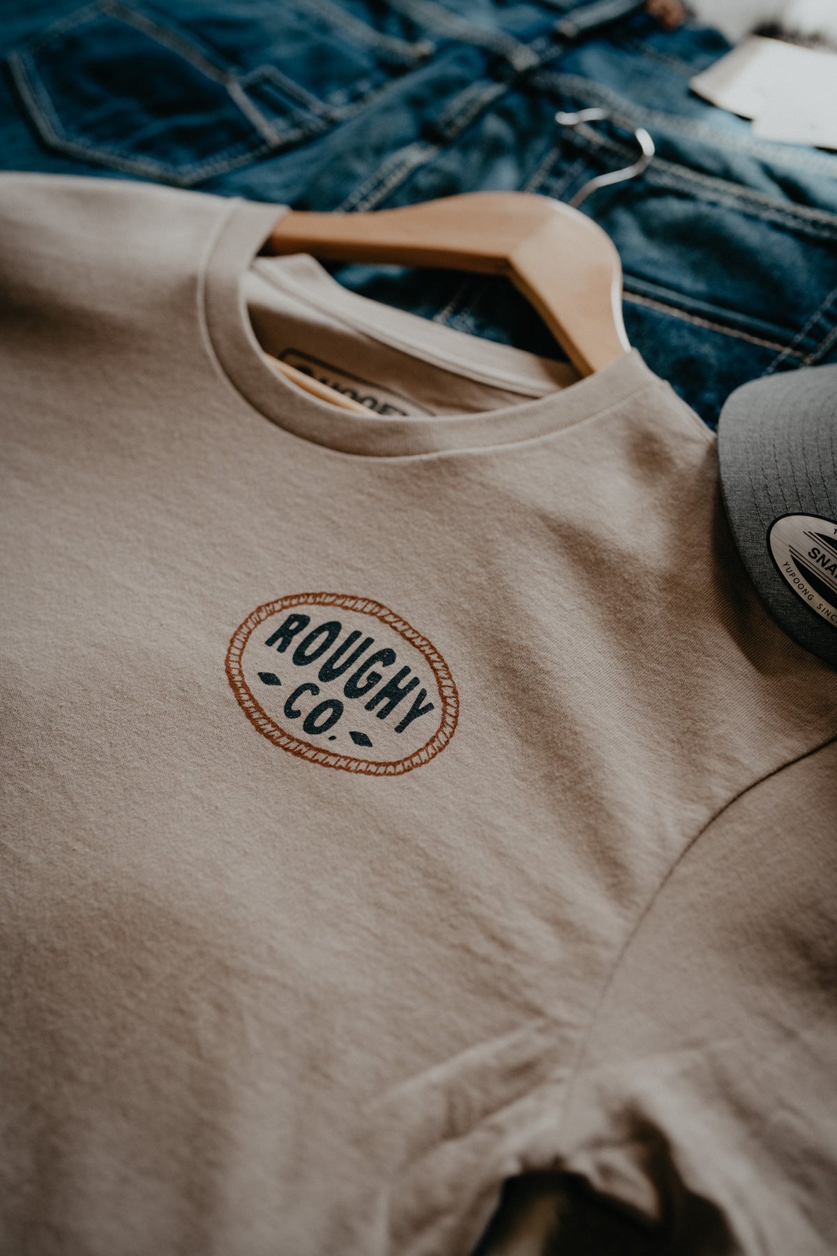 'Roughy Co' Men's Tan Crew Neck T-Shirt
