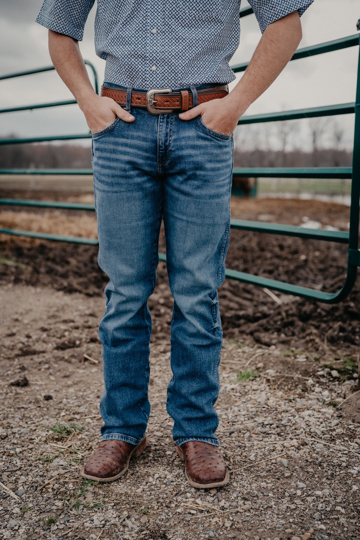 'Devon' Men's Retro Slim Bootcut Wrangler Jean (29-42)
