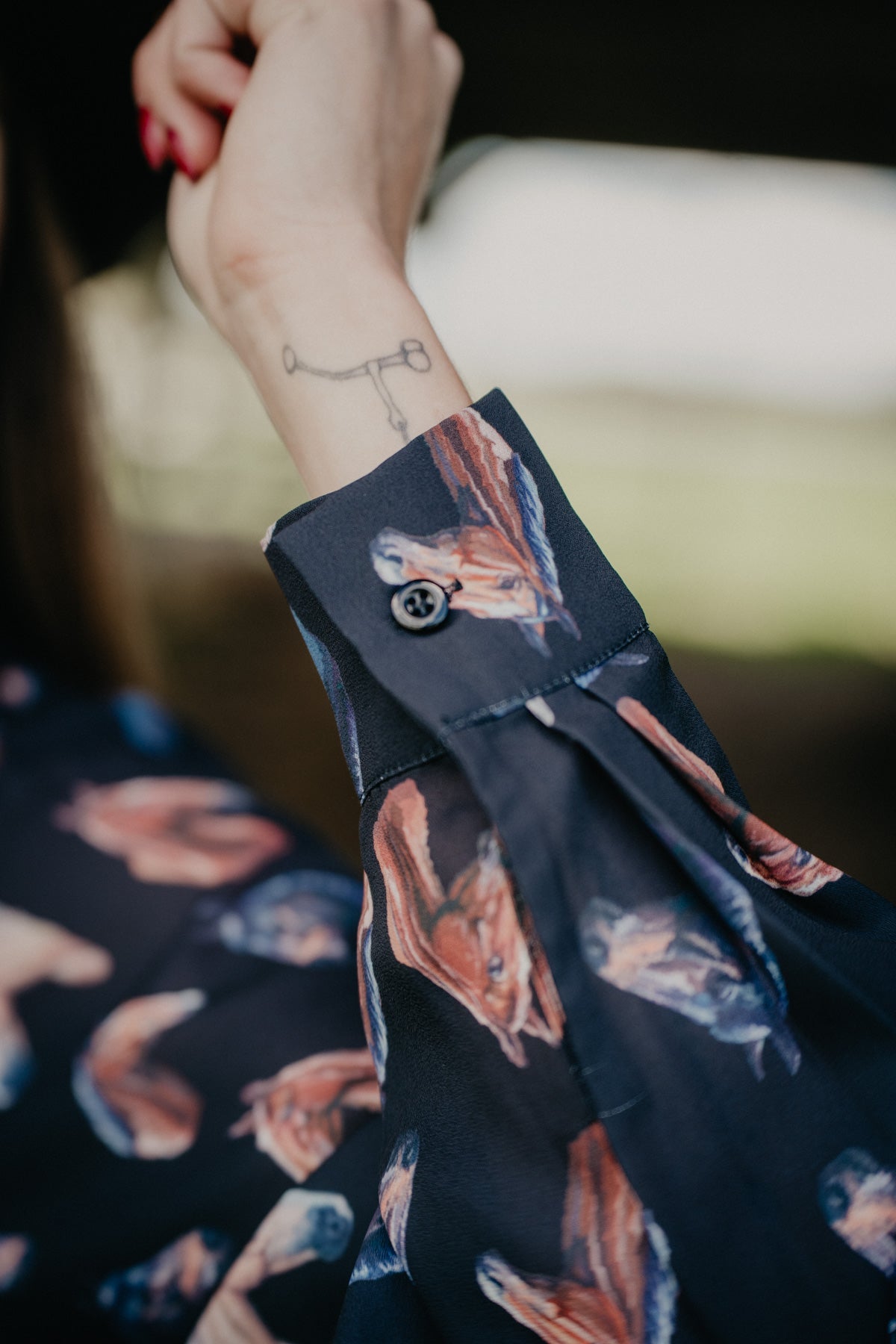 'Charlotte' Women's Black Horse Print Tie Button Up Blouse