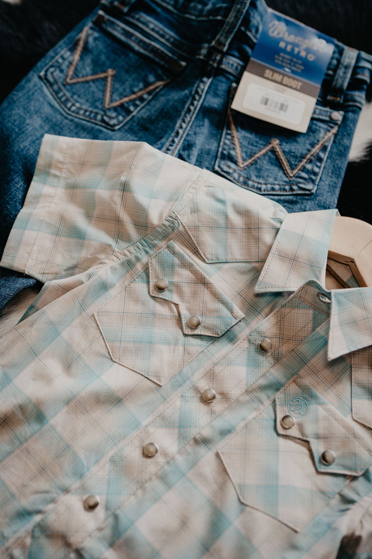 'Steven' Wrangler Boy's Short Sleeve Plaid Pearl Snap Shirt (XXS-XXL)