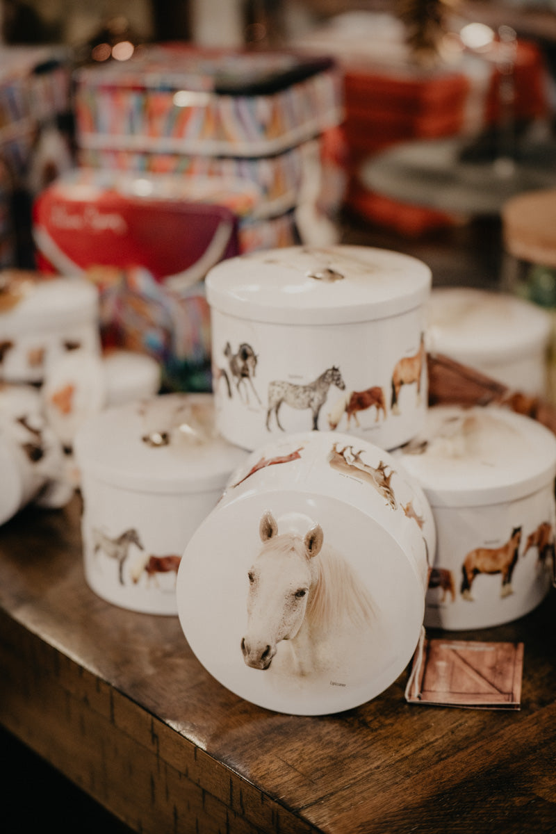 Horses Vanilla Fudge Gift Tin