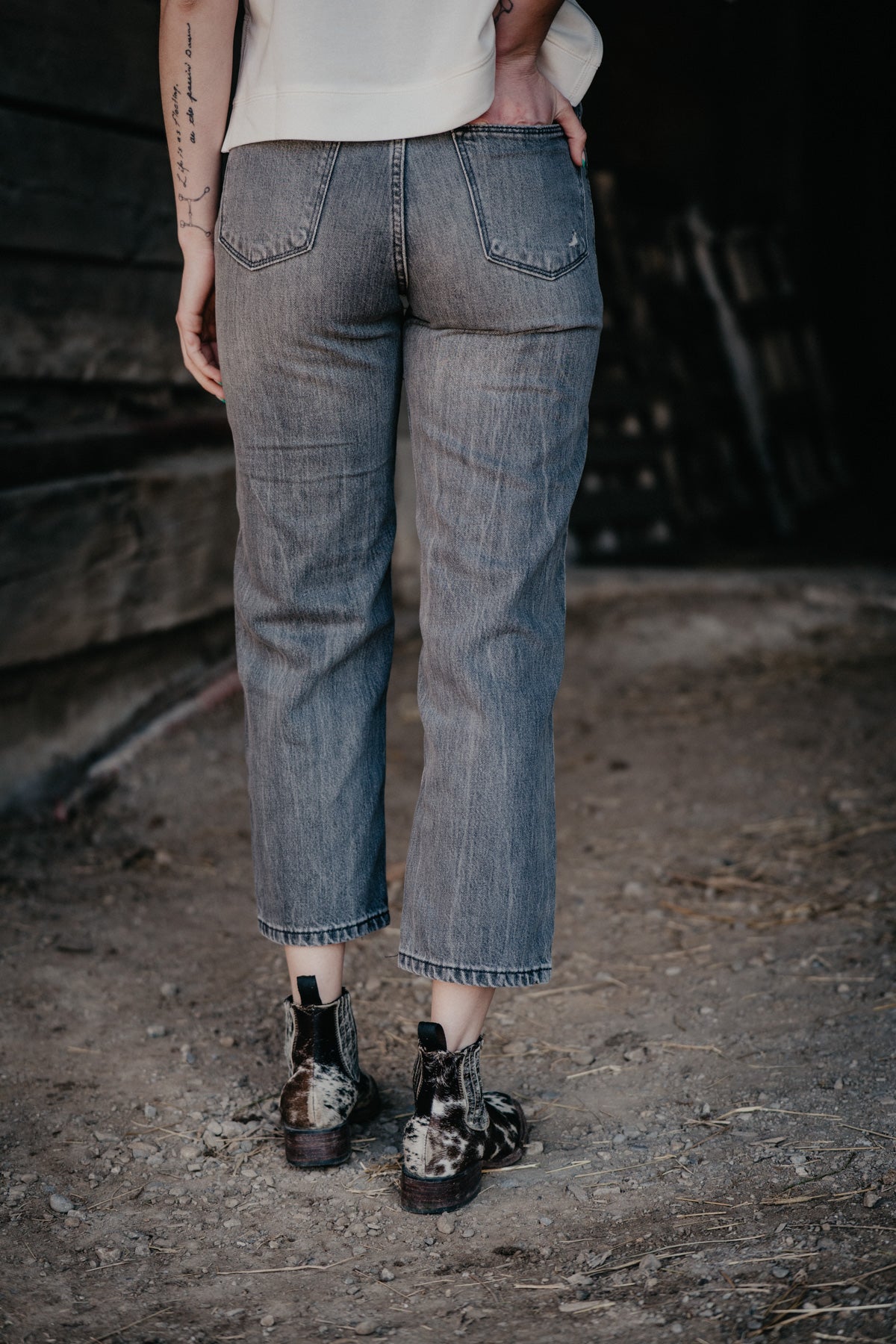 'Calipso' Ultra High Rise Relaxed Straight Leg by Ariat (24-34)