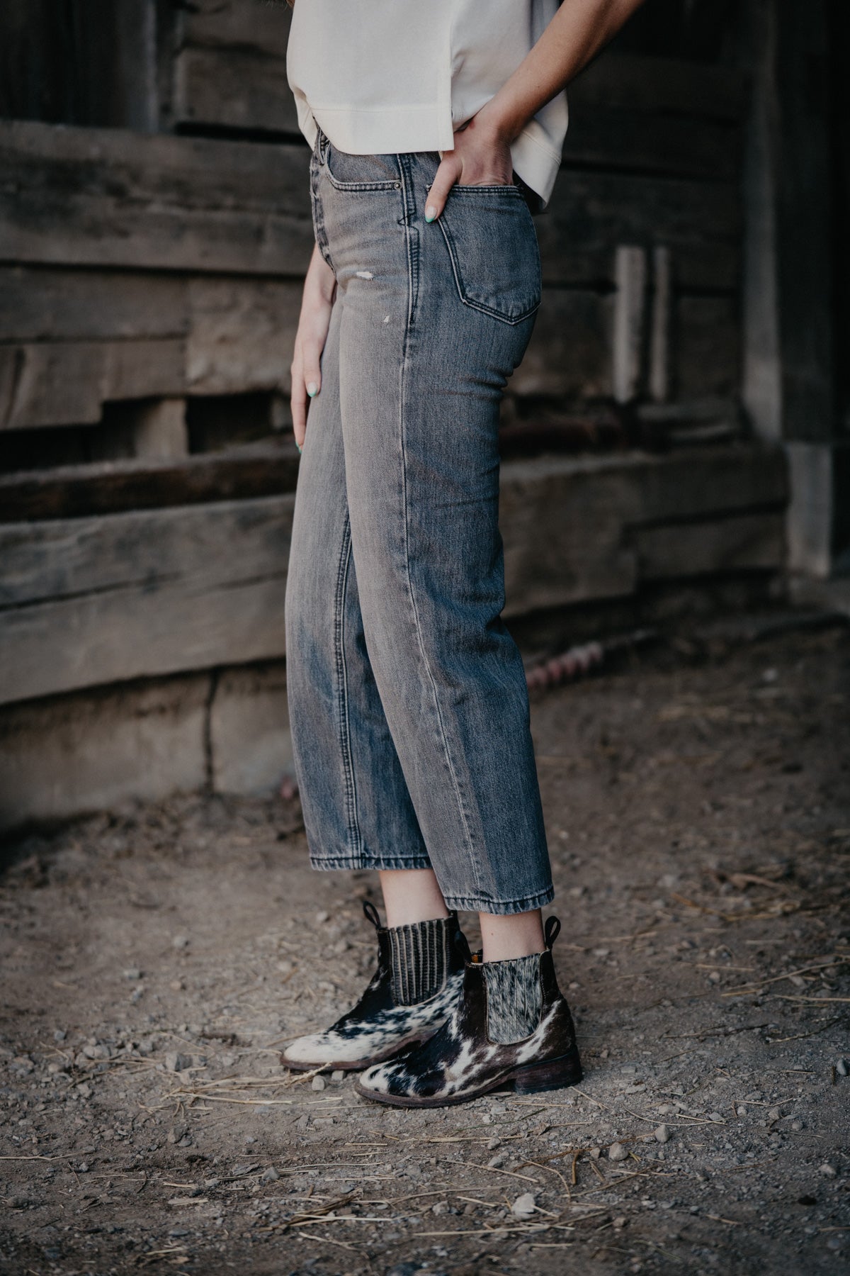 'Calipso' Ultra High Rise Relaxed Straight Leg by Ariat (24-34)